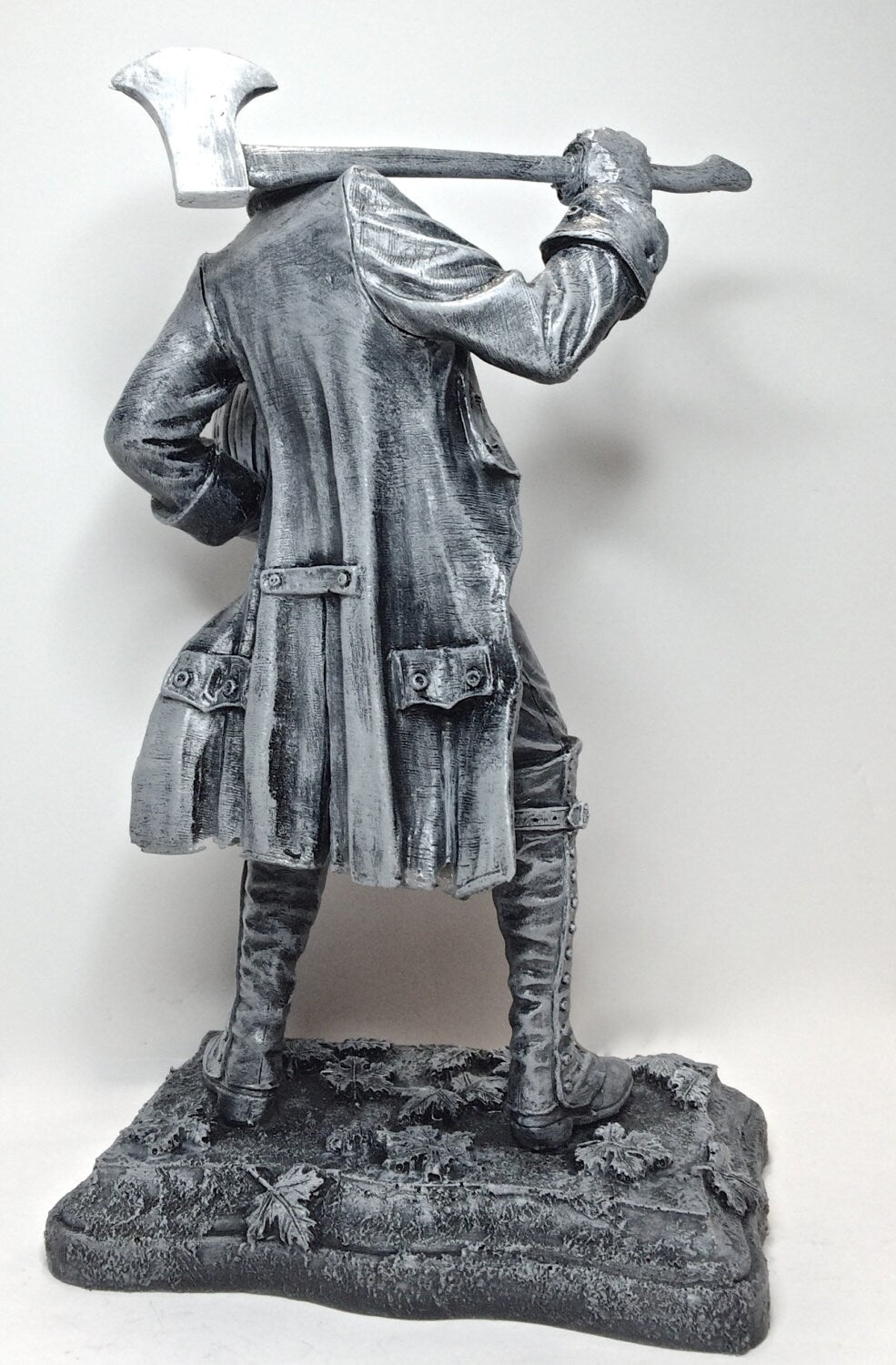 Headless Horseman Statue, Hand Painted Resin Sculpture | Gothic Legend of Sleepy Hollow Figurine | Dark Folklore Art for Spooky Home Decor