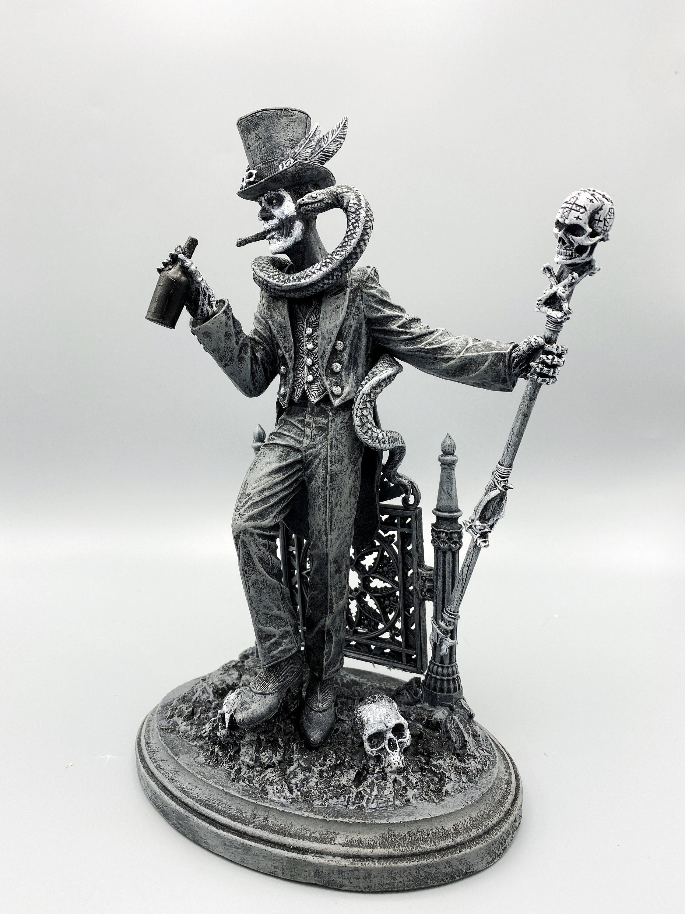 Baron Samedi, Voodoo Loa of Death Statue, Hand Painted Resin Sculpture | Legendary Voodoo Figurine | Gothic Altar Statue for Witchy Decor