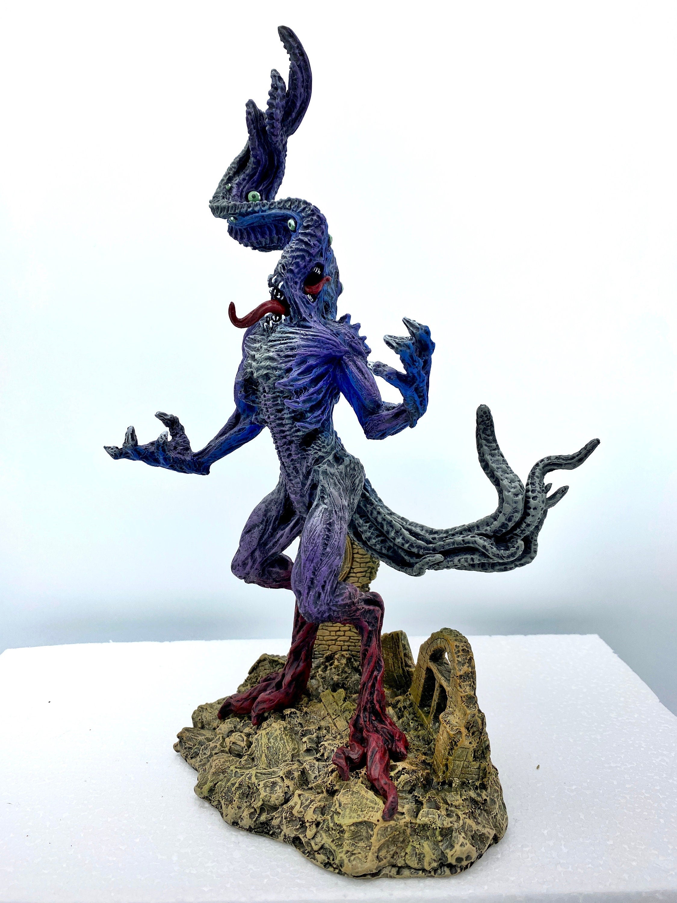Nyarlathotep Statue, Full Color