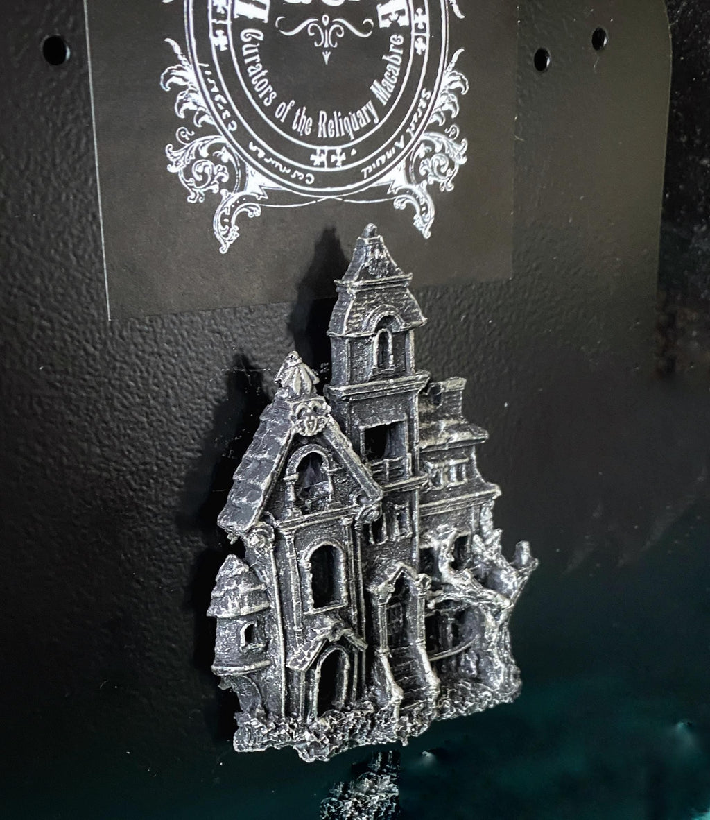 Haunted Mansion Magnet, Hand Painted Resin Sculpture | Gothic Fantasy Decor | Haunted House Magnet for Fantasy and Gothic Decor