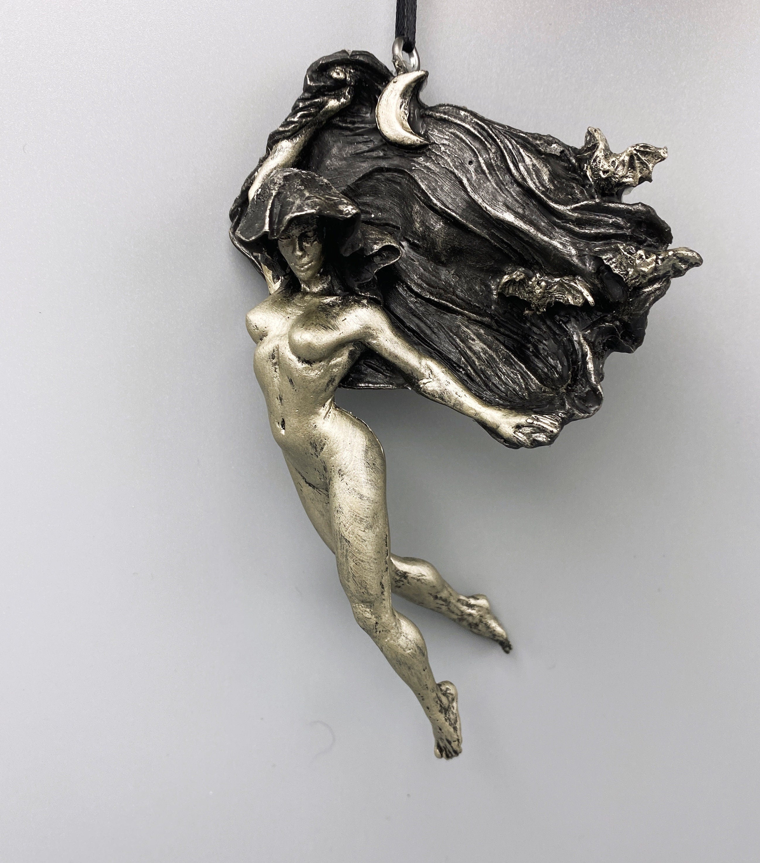 Nyx, the Goddess of the Night Ornament | Mythological Deities Figurine |Myths and Legends Character,Mythic Ornament for Gothic Holiday Decor