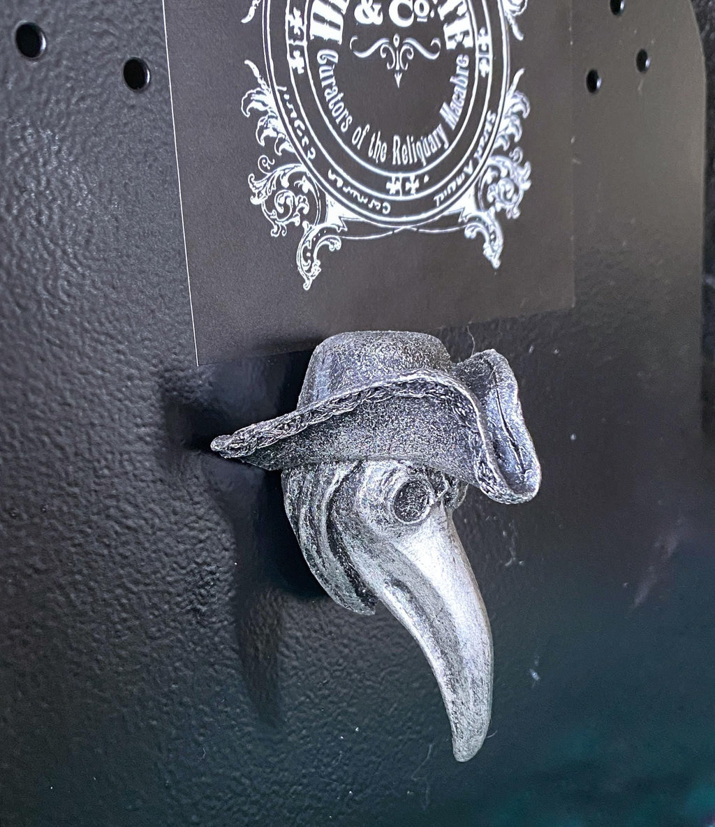 Venetian Plague Doctor Magnet, Hand Painted Resin Sculpture | Gothic Fantasy Decor | Plague Dr. Magnet for Fantasy and Gothic Decor