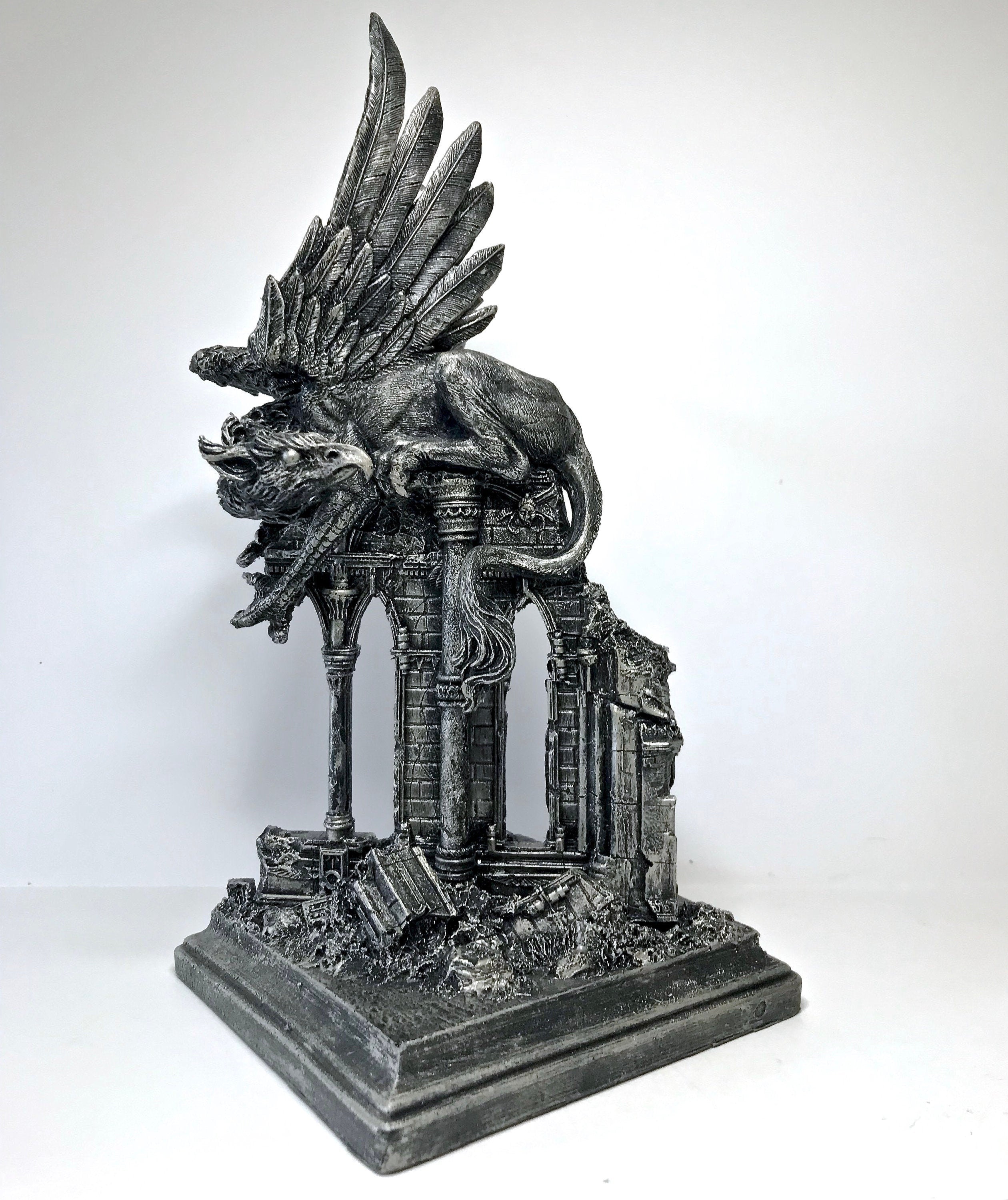 Griffin Statue, Hand Painted Resin Sculpture | Mythical Creature Figurine | Unique Legendary Guardian Spirit Figurine. Fantasy Art Decor