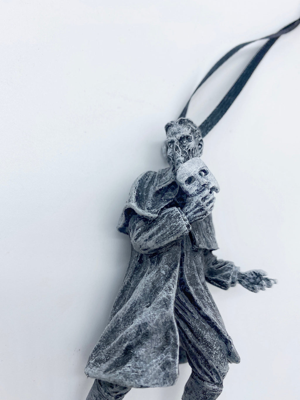 Phantom of the Opera Ornament, Hand Painted Resin Sculpture | Halloween Monster Opera Ghost Figurine | Gothic Ornament for Spooky Home Decor