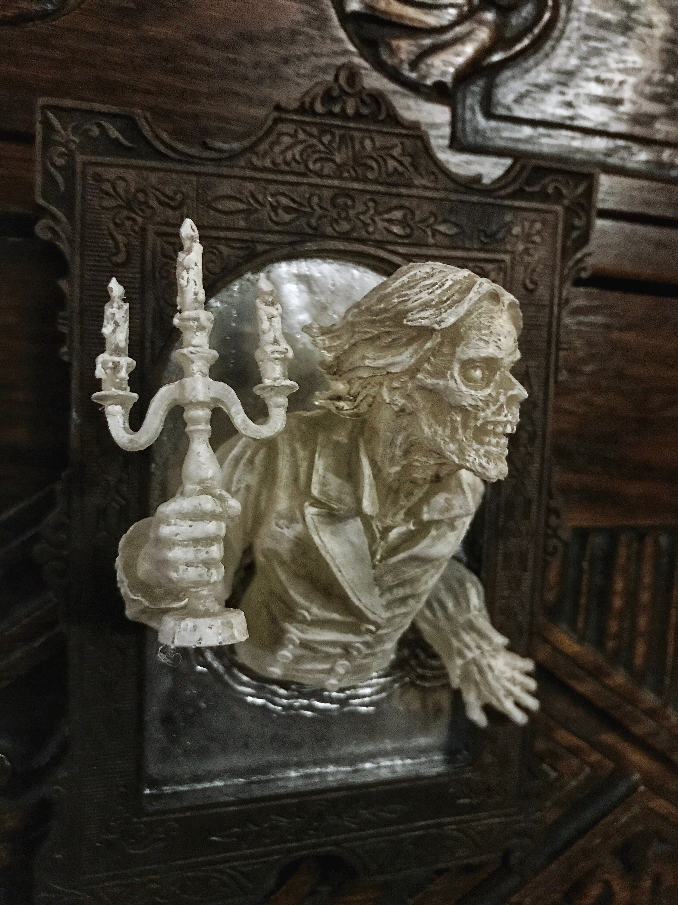 Gentleman Ghost in the Mirror,  Ghoul Version