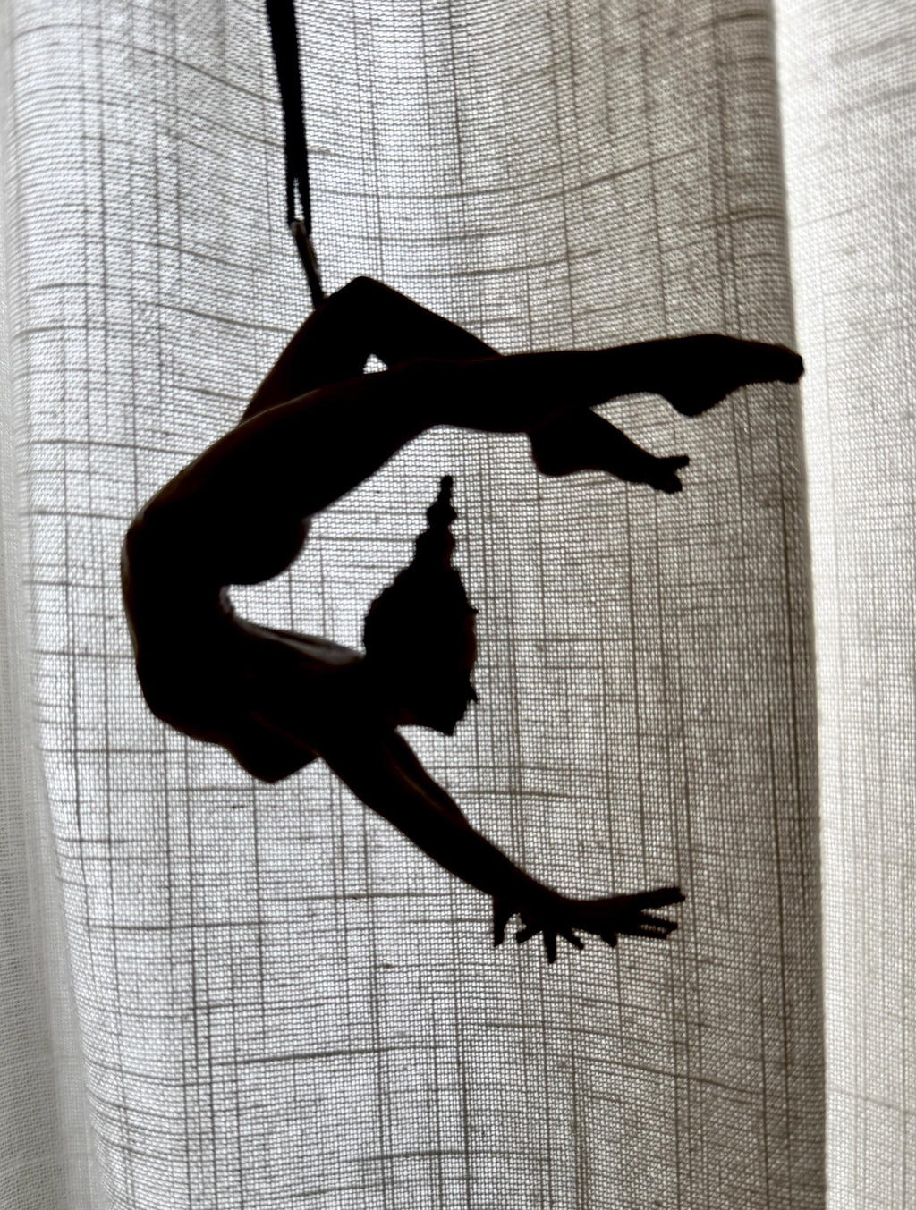 Grace in Balance, Contortionist Dancer Ornament, Hand Painted Resin | Exotic Yoga Acrobat Figurine | Thai Dancer Statue for Yoga Lovers