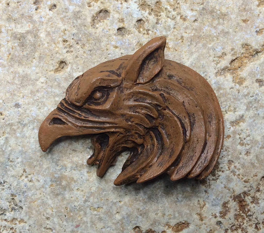 Griffin Magnet, Hand Painted Resin Sculpture | Mythic Fantasy Decor | Legendary Creature Griffin Magnet for Fantasy and Gothic Decor
