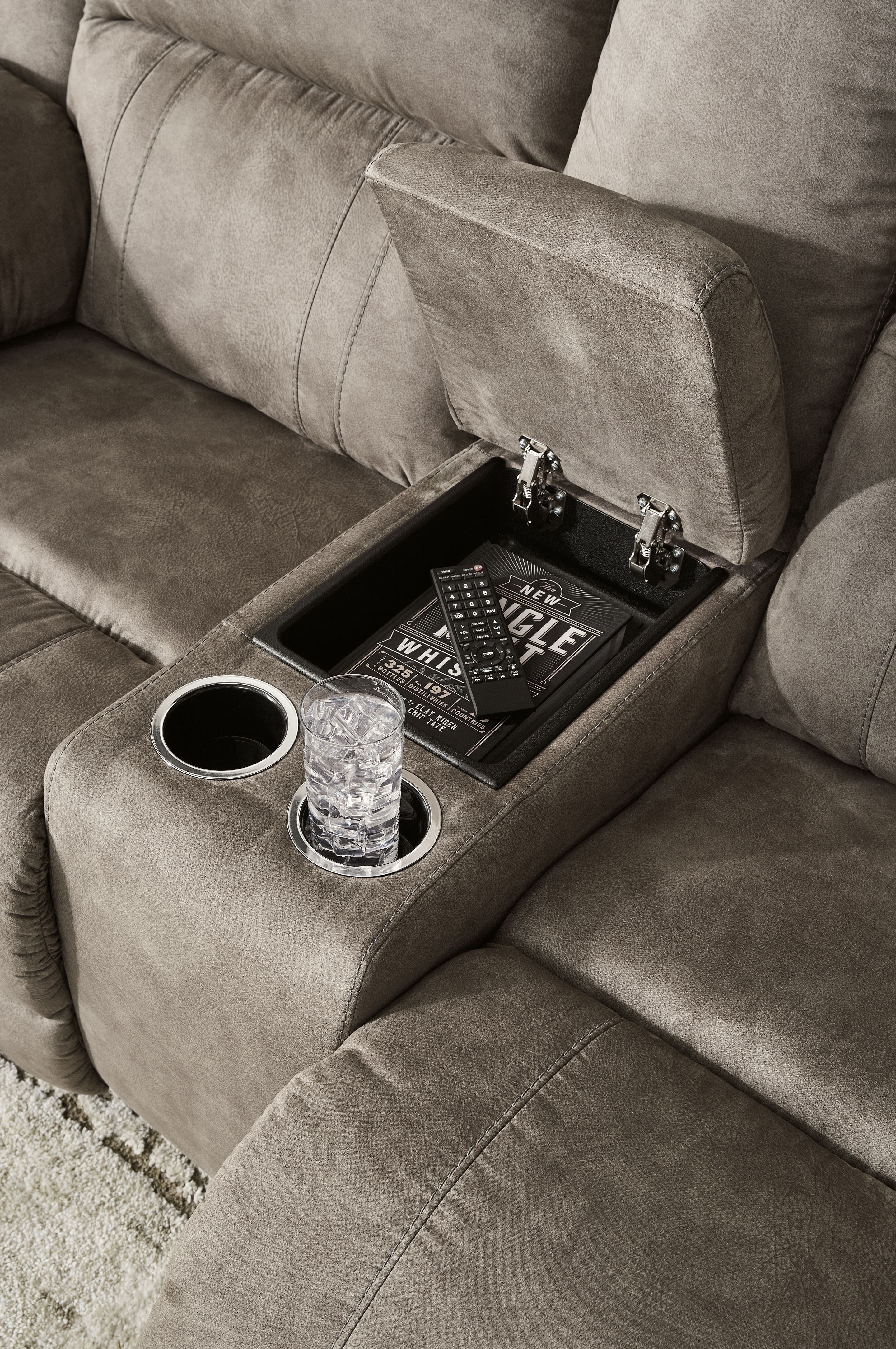 Laresview - Dbl Reclining Loveseat with Console - Fossil