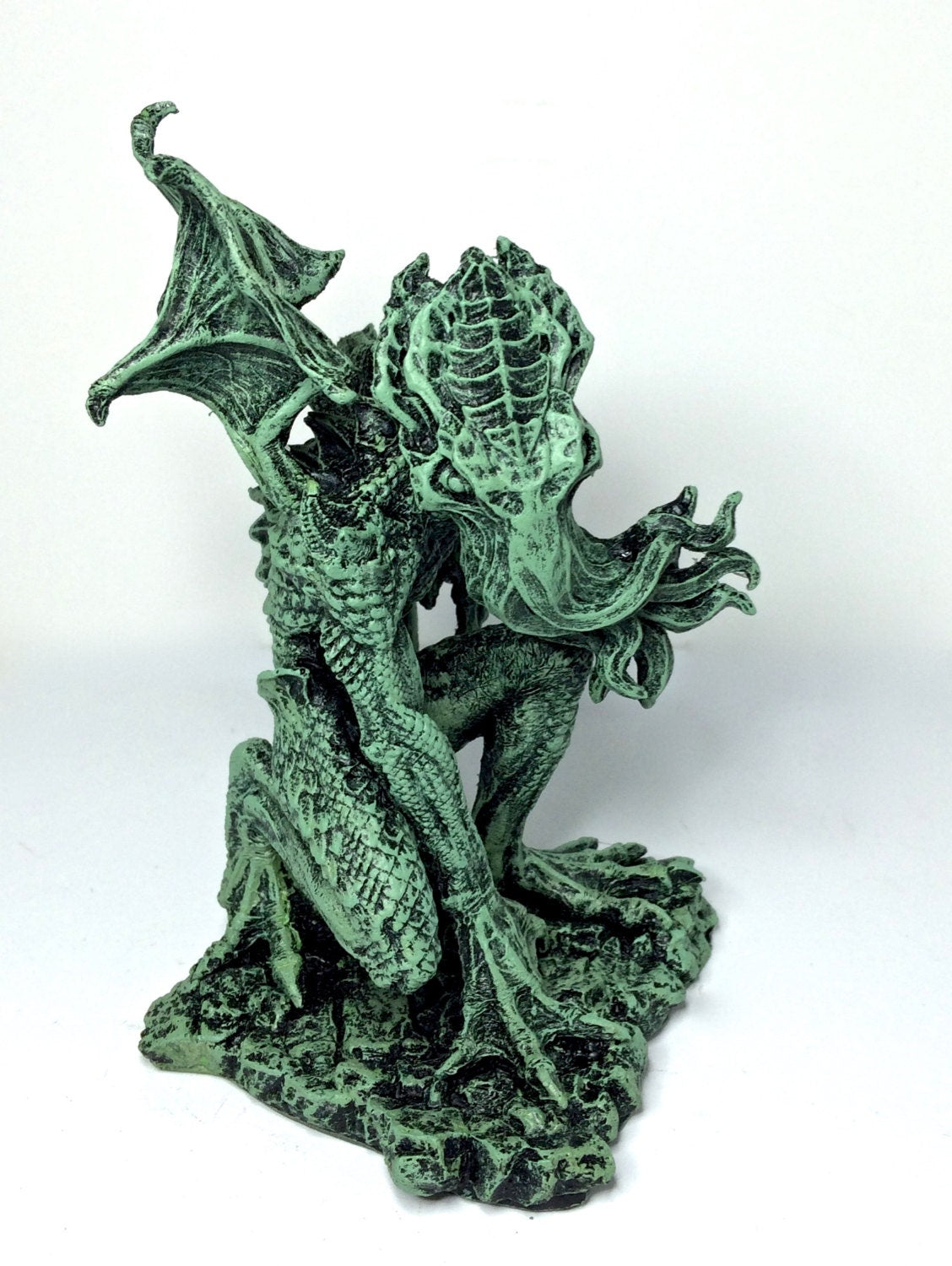 H.P. Lovecraft’s Cthulhu Rising Statue, Half Scale Sculpture | Cthulhu Mythos Monster Figurine | Lovecraftian Horror Decor and Gamer Gift