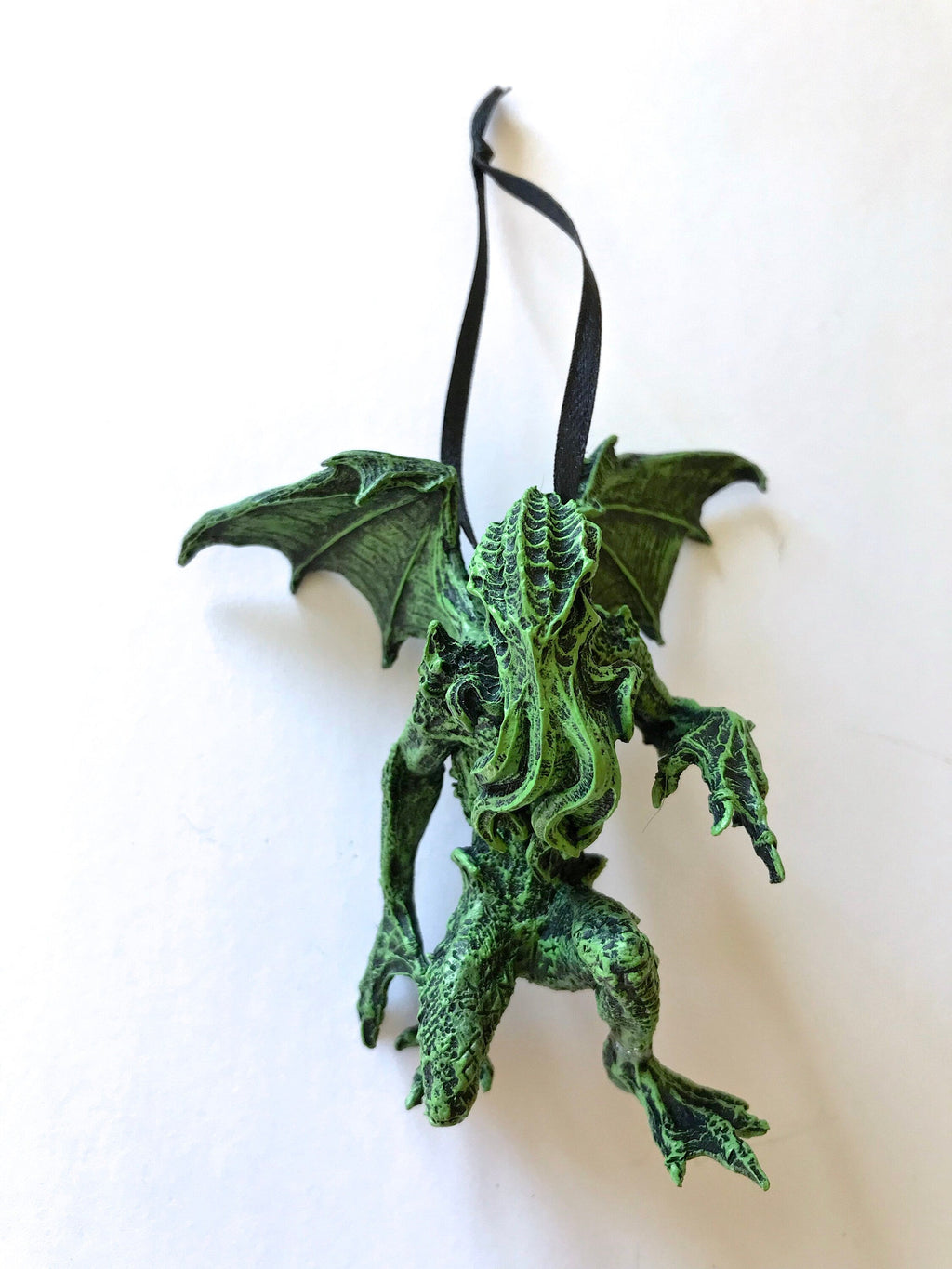 H.P. Lovecraft’s Cthulhu Ornament, Hand Painted Sculpture | Cthulhu Mythos Monster Figurine | Lovecraftian Horror Ornament and Gamer Gift