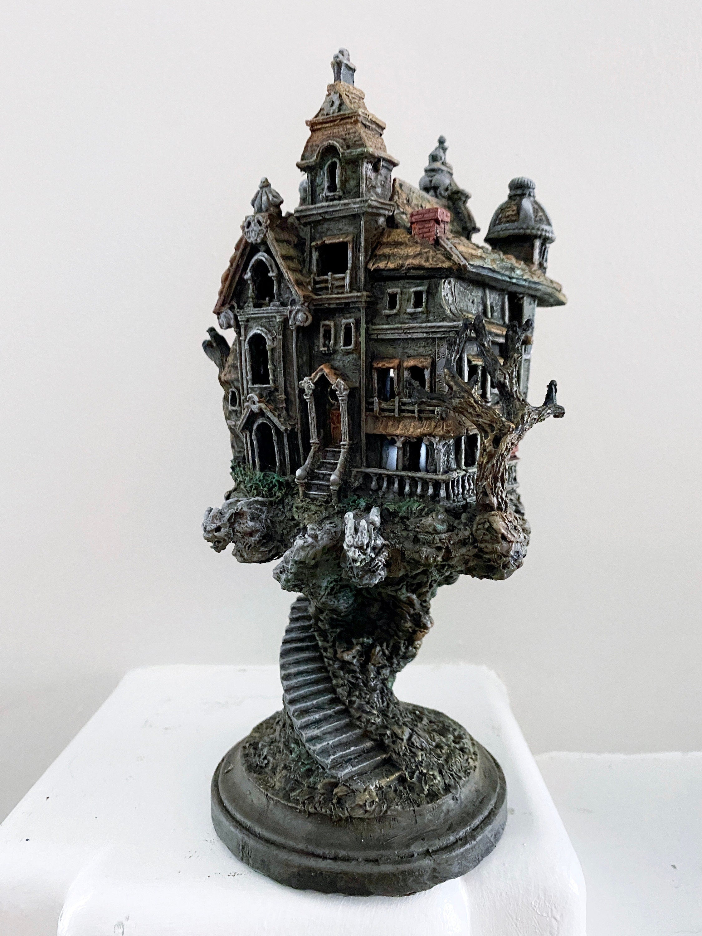 Haunted Mansion, with LED tea light, Full Color