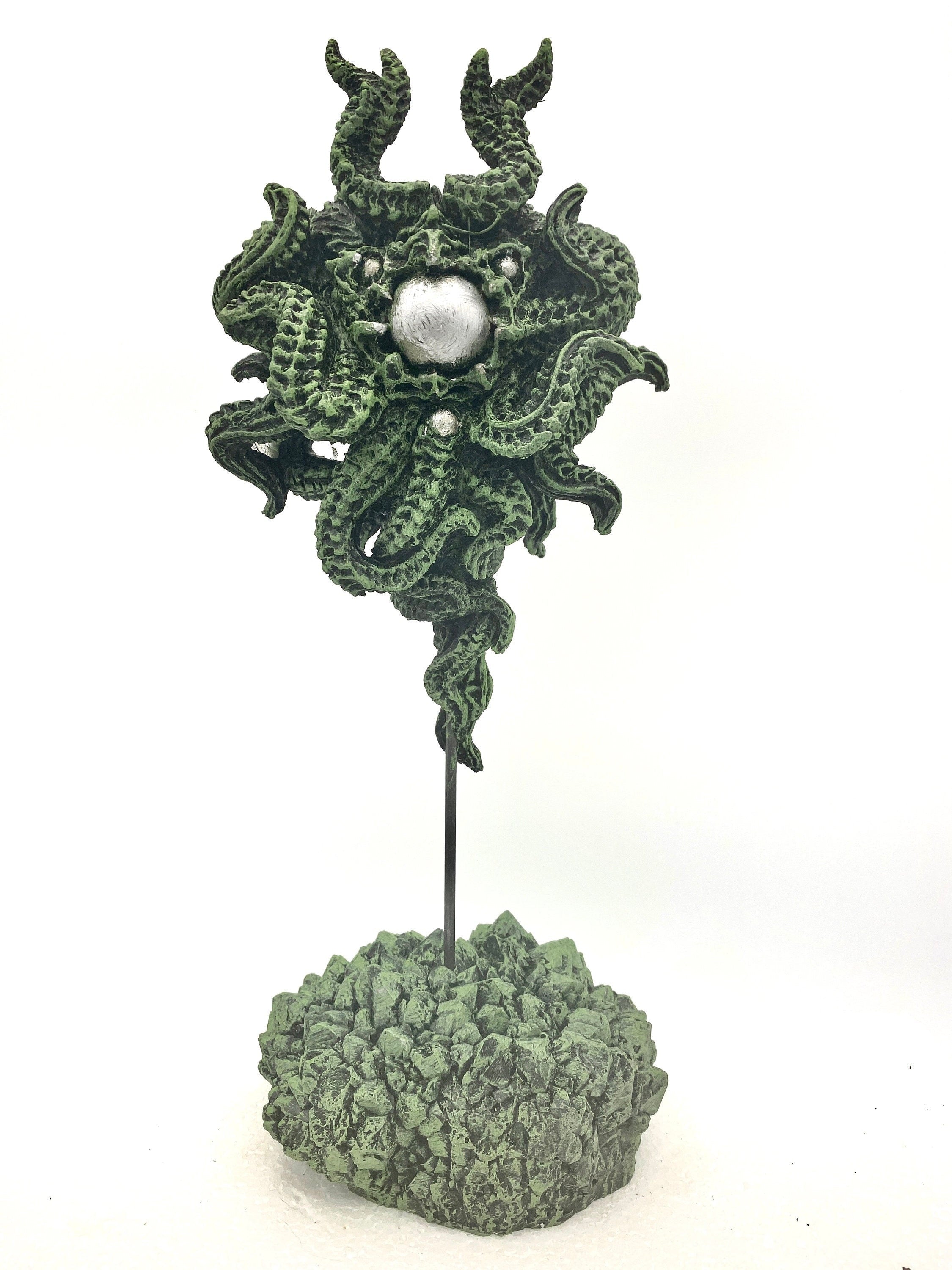 H.P.Lovecraft's Azathoth Statue, Hand Painted Resin Sculpture| Cthulhu Mythos Monster Figurine | Lovecraftian Horror and Gamer Decor