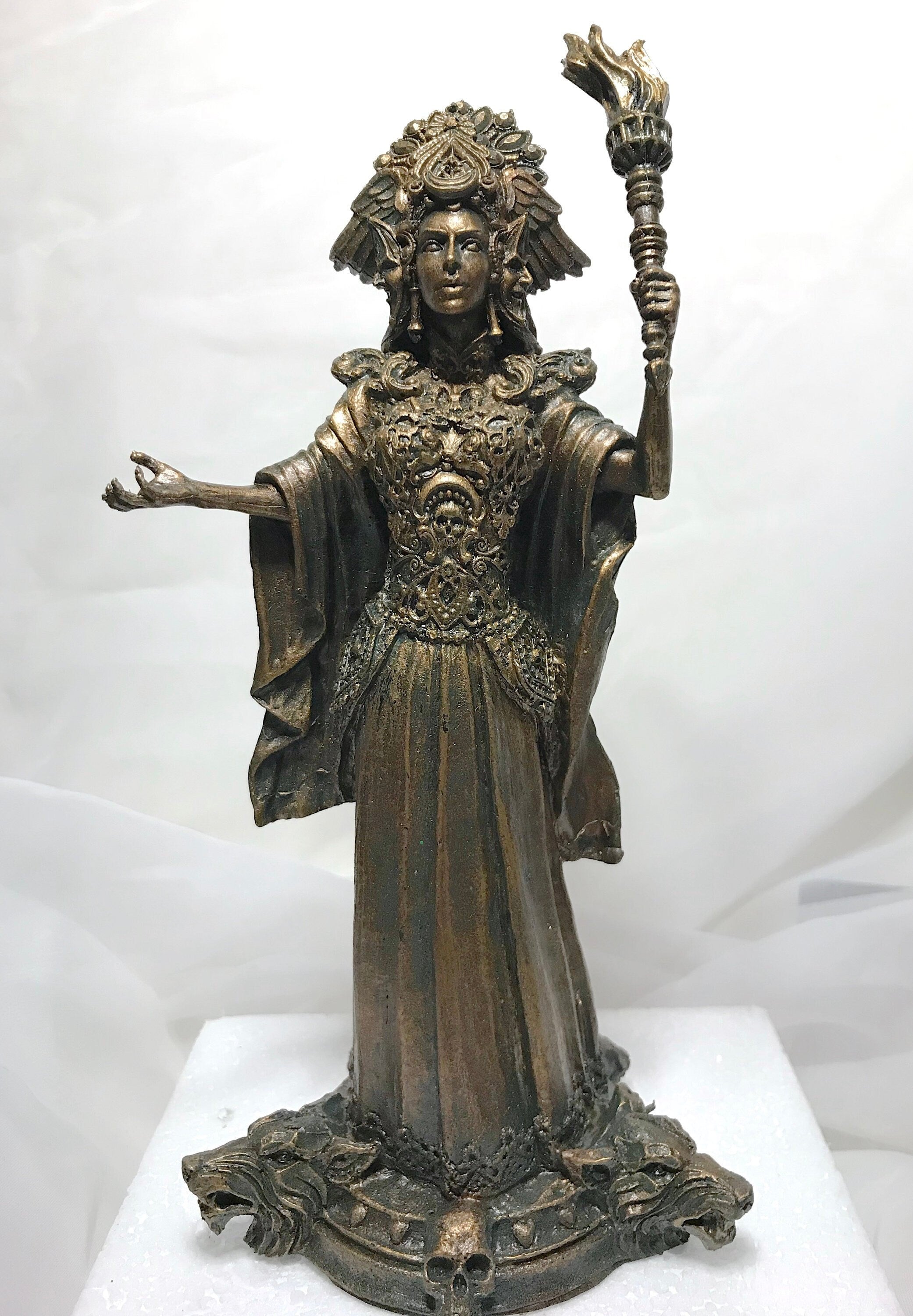 Hecate, Goddess of Witchcraft and Magic Statue, Half Scale | Pagan Mythical Goddess Figurine | Folklore Altar Statue for Gothic Home Decor