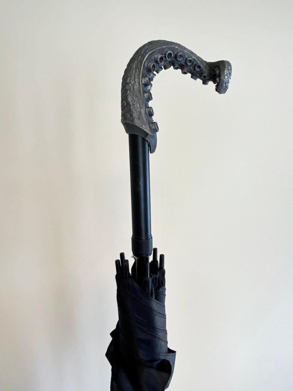 Kraken Tentacle Umbrella,Hand Sculpted Octopus | Nautical Gothic Umbrella |Fantasy Cosplay Kraken Lovecraftian Parasol, Gothic Accessory