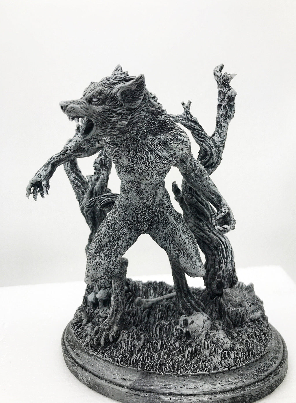 Werewolf Statue, Hand Painted Grayscale Resin Sculpture | Gothic Halloween Legendary Monster Figurine | Dark Art for Spooky Home Decor