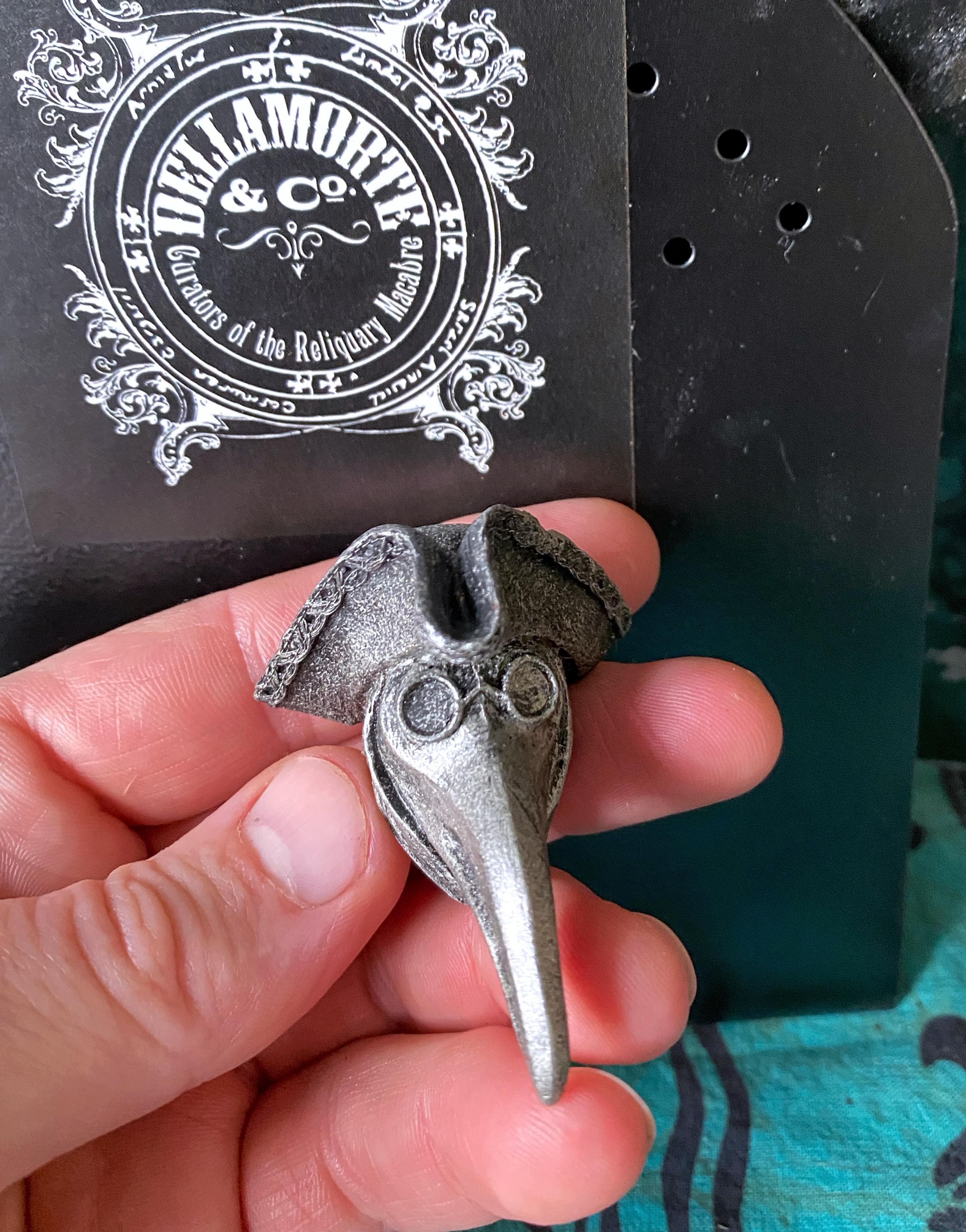 Venetian Plague Doctor Magnet, Hand Painted Resin Sculpture | Gothic Fantasy Decor | Plague Dr. Magnet for Fantasy and Gothic Decor