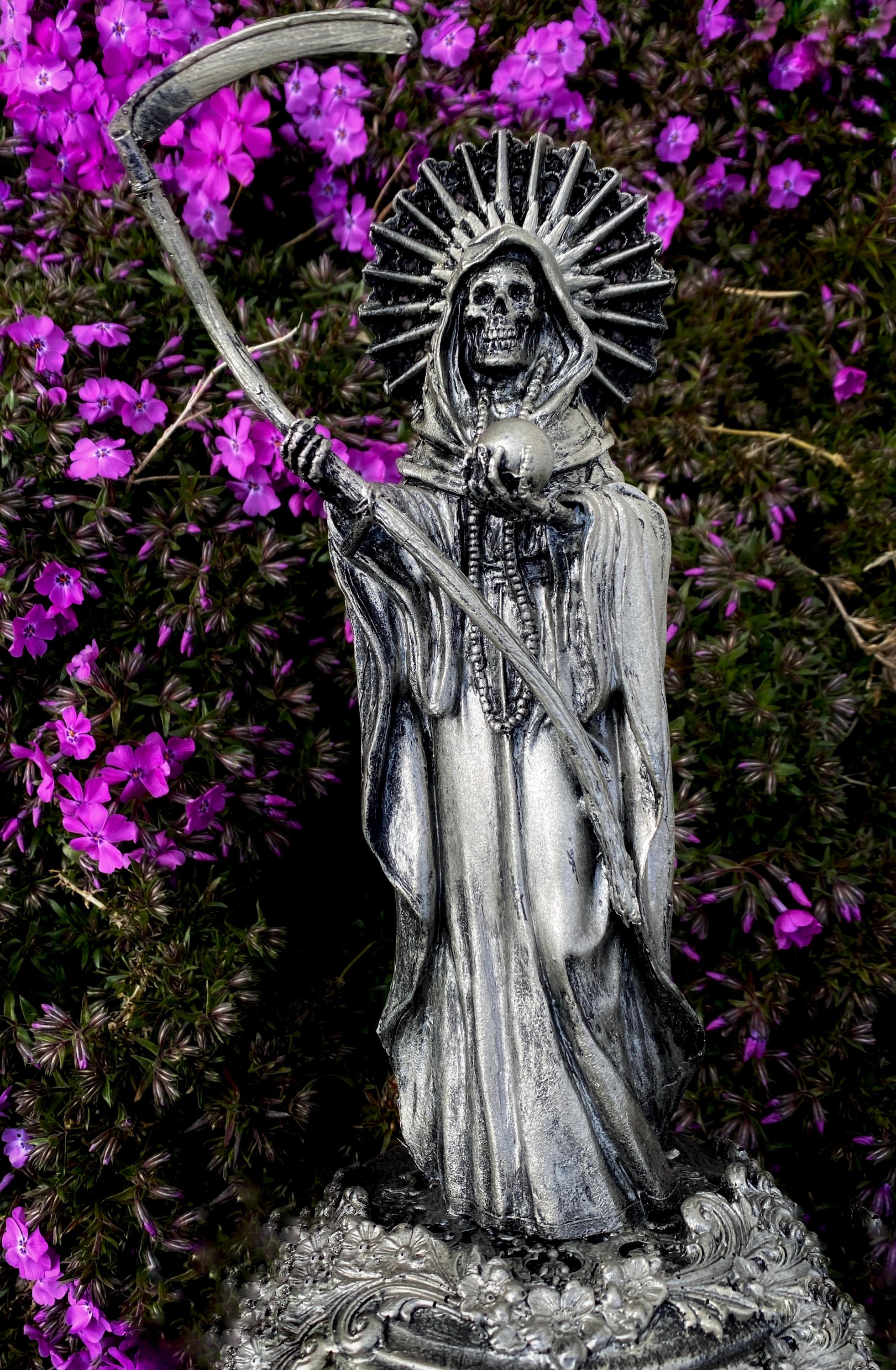 Santa Muerte Statue, Hand Painted Sculpture | Mexican Saint of Death Altar Statue | Gothic Figurine, Dia de los Muertos Decor