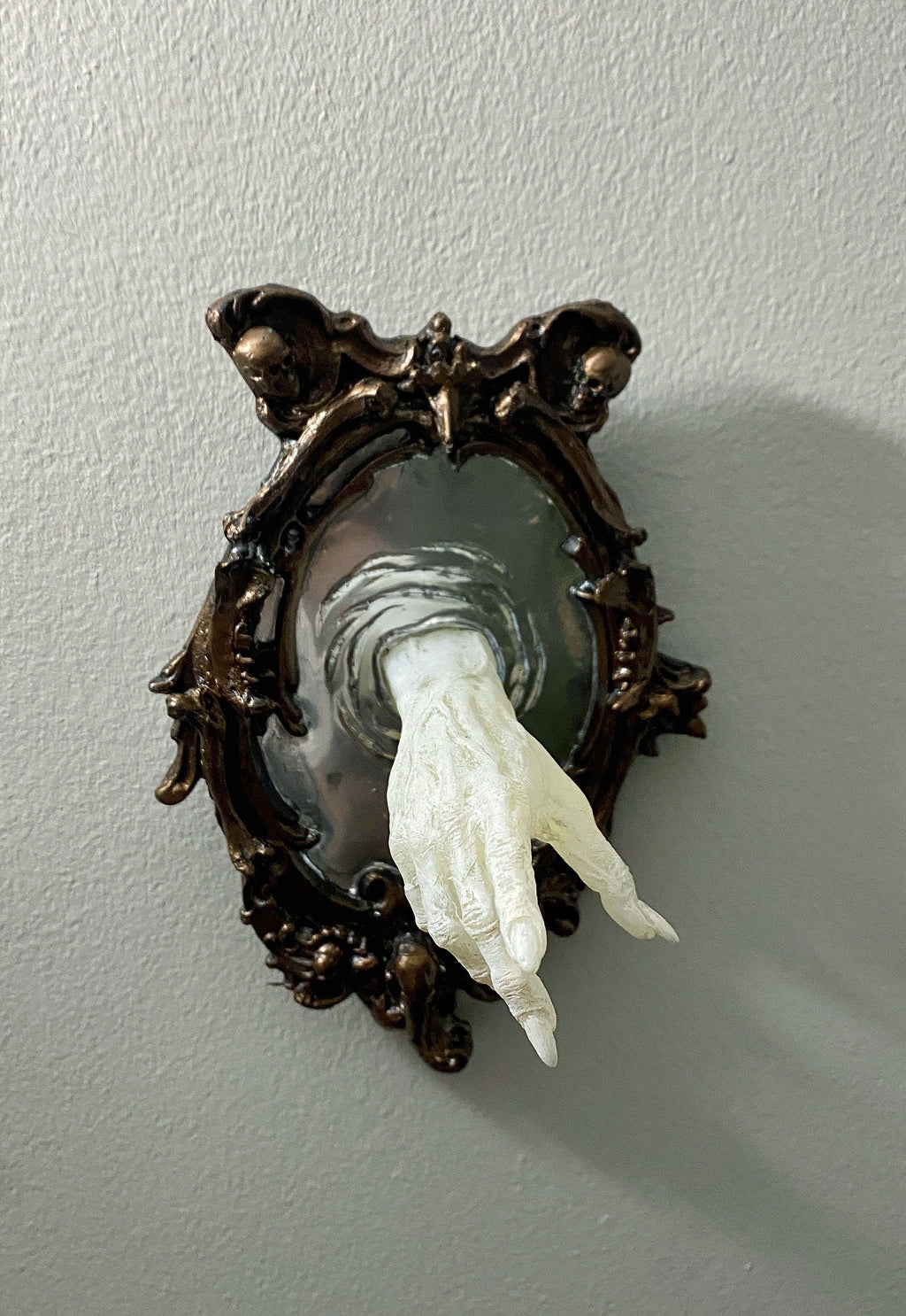 Spectral Hand Wall Plaque, White Version, Resin | Victorian Gothic Haunted Wall Art |Ghost Hand Gift for Halloween, Spooky Home Decor