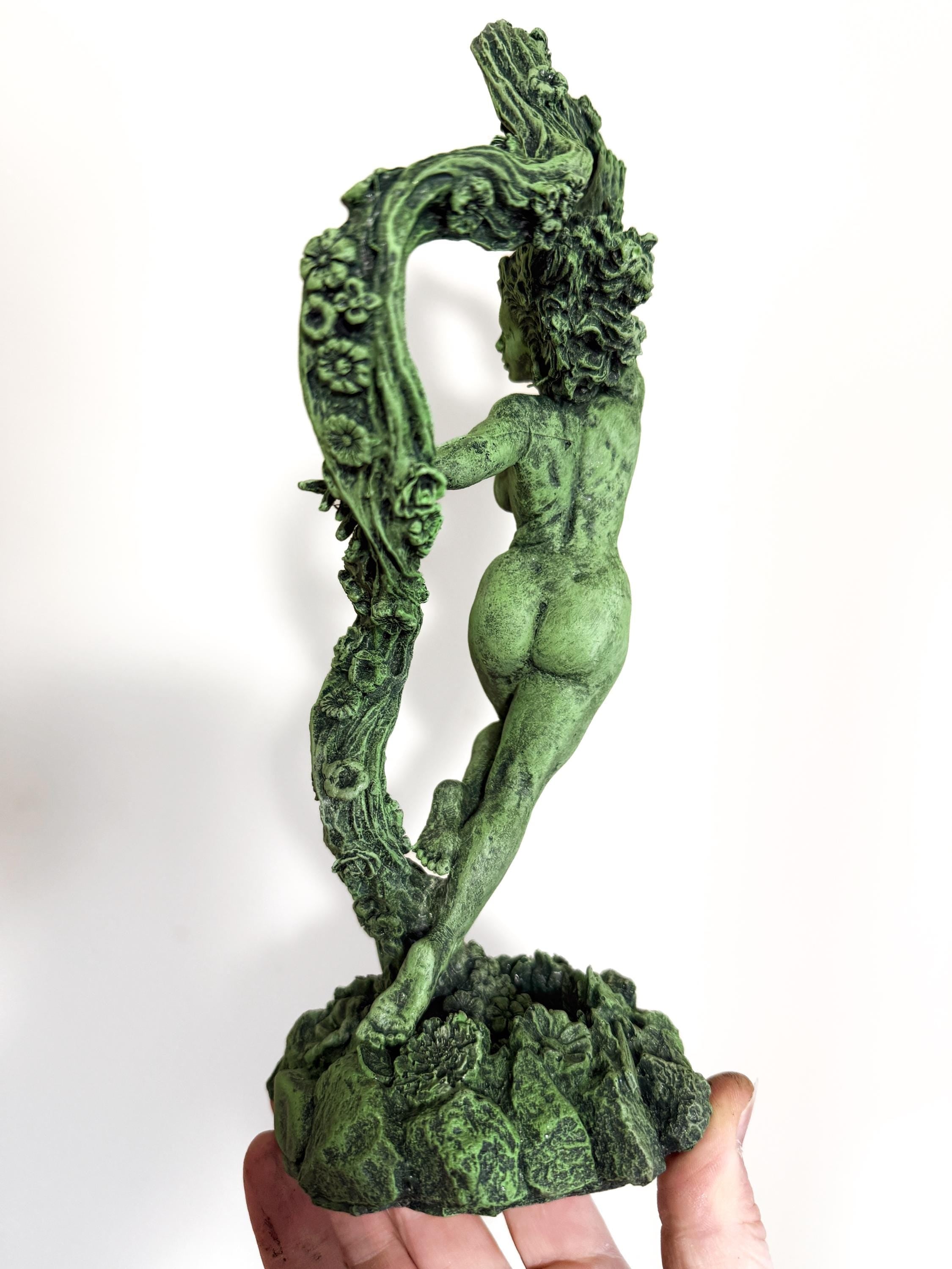 Gaia Statue: Goddess of the Earth | Mythological Gods Figurine | Myths and Legends Statue |Statue for Nature and Fantasy Art Lover Decor
