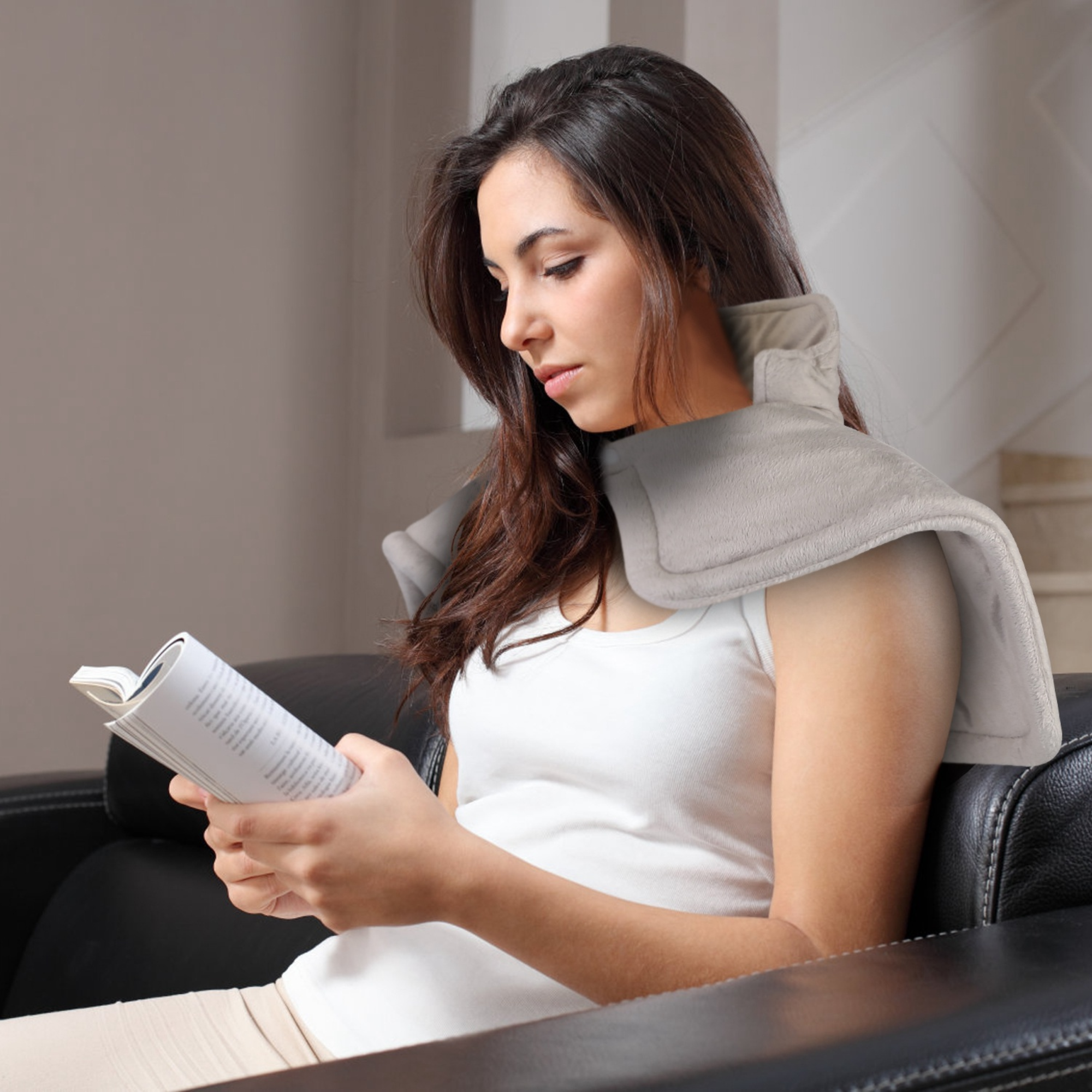 22.4x16.3in Large Weighted Heating Pad for Neck and Shoulders Electric Fast Heating Mat Neck Wrap Cushion Pain Relief with 6 Temperature Settings 4 Ti