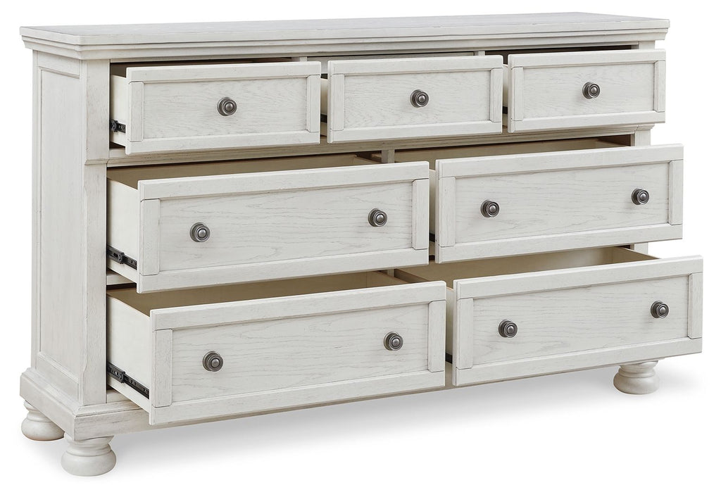 Robbinsdale - Panel Storage Bedroom Set