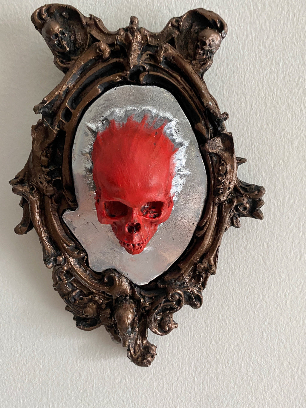 Spectral Skull Wall Plaque, Blood Red, Resin | Victorian Gothic Haunted Wall Art |Ghost Skull in Mirror for Halloween, Spooky Home Decor