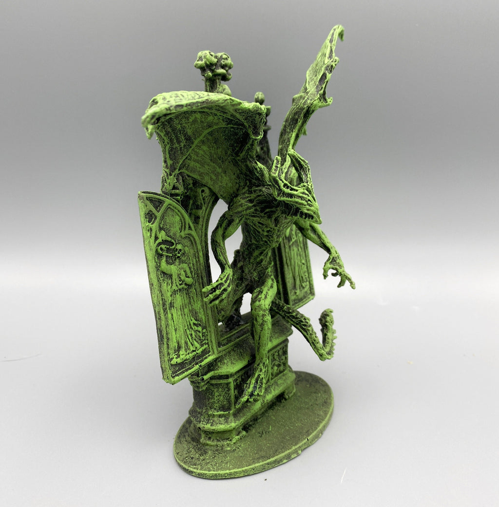 H.P. Lovecraft's Nightgaunt Statue, Hand Painted Sculpture | Cthulhu Mythos Monster Figurine | Lovecraftian Horror Decor and Gamer Gift