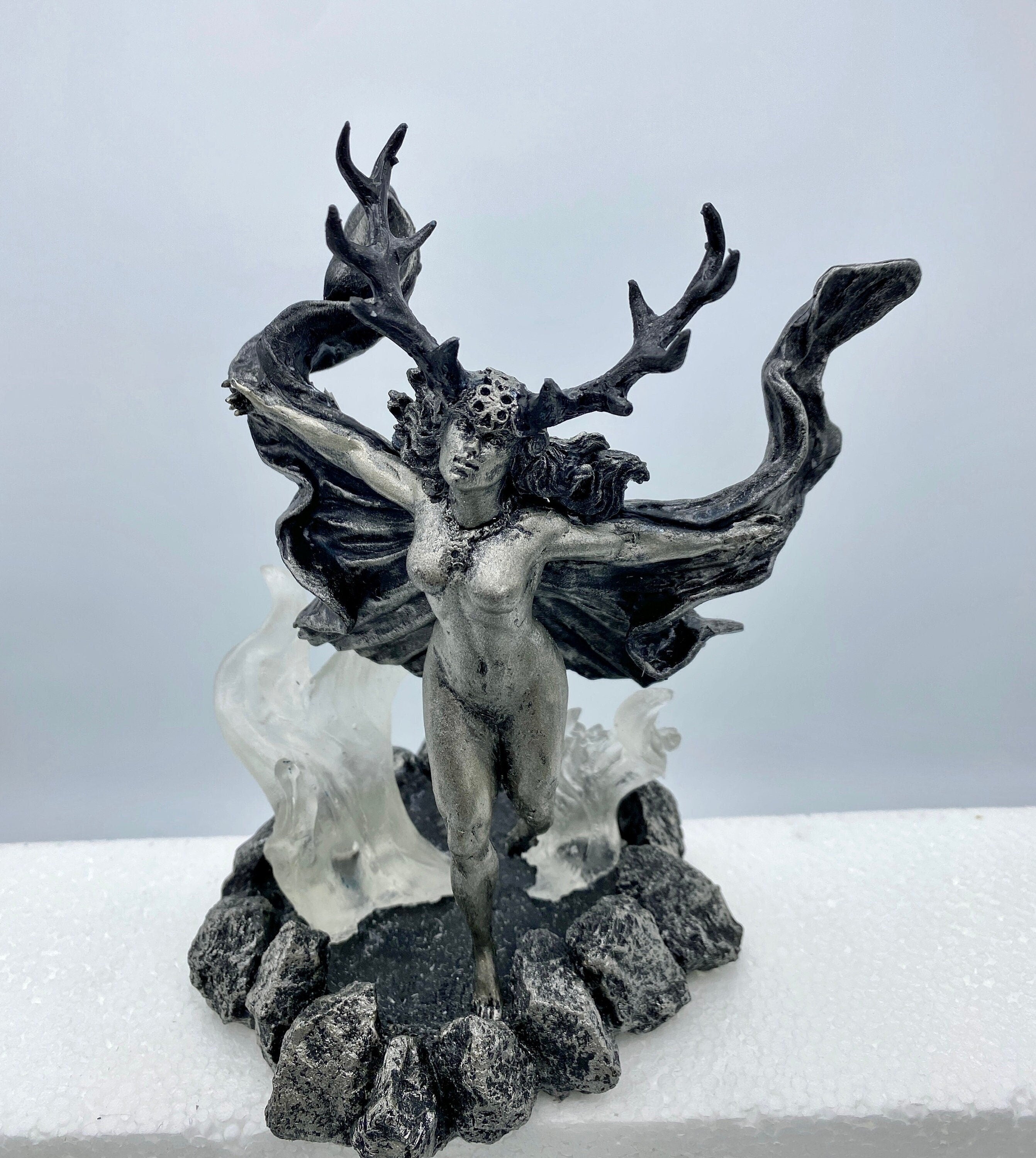 Witch’s Sabbath: Morgan Le Fay Statue, Hand Painted Resin Sculpture | Pagan Folklore Pagan Goddess Figurine | Witchy Art for Gothic Decor