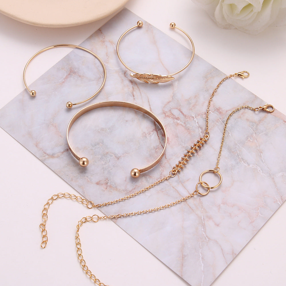 Luxury Modern Gold Crystal Elegant Woman and Lady Brecelets in Sets of  5Pcs/sett for Women Punk Boho Beach Bangle Jewelry Gift