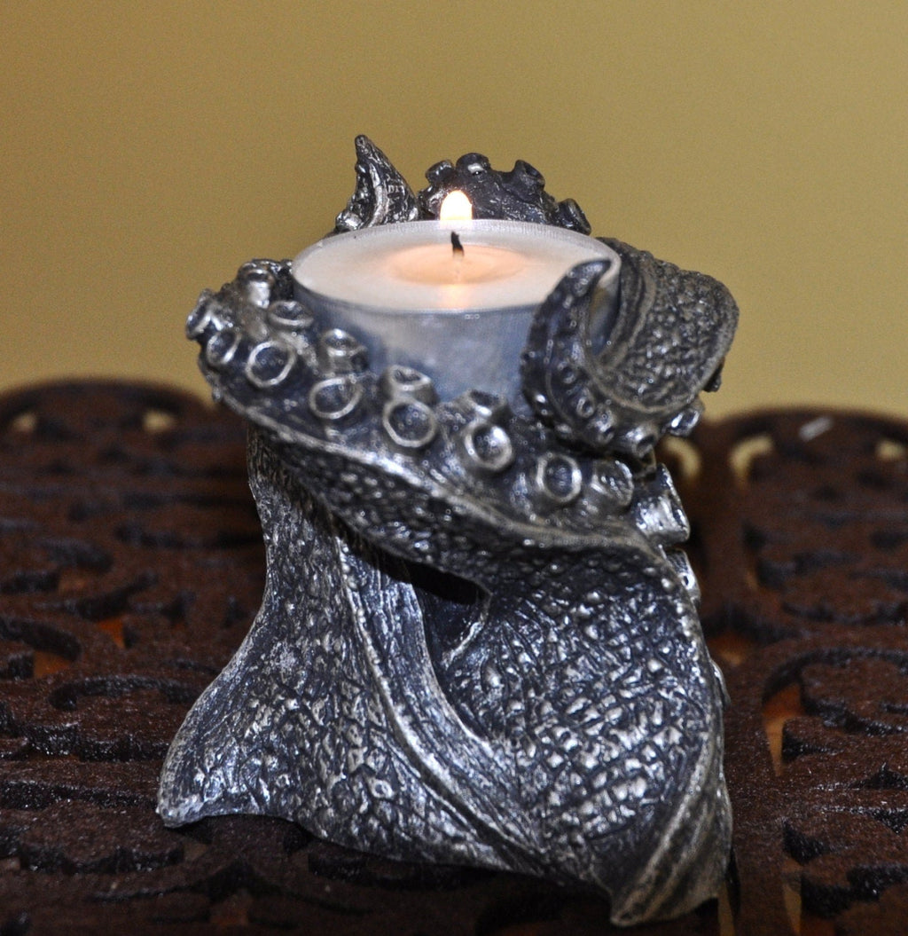 Kraken Tentacles Tea Light Holder, Hand Sculpted Resin Sculpture | Lovecraftian Tentacle Tea Light for Nautical Gift and Gothic Home Decor