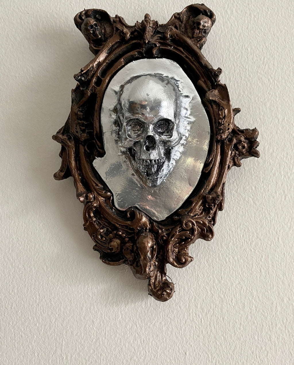 Spectral Skull Wall Plaque, Resin Sculpture | Victorian Gothic Haunted Wall Art | Ghost Skull in Mirror for Halloween, Spooky Home Decor