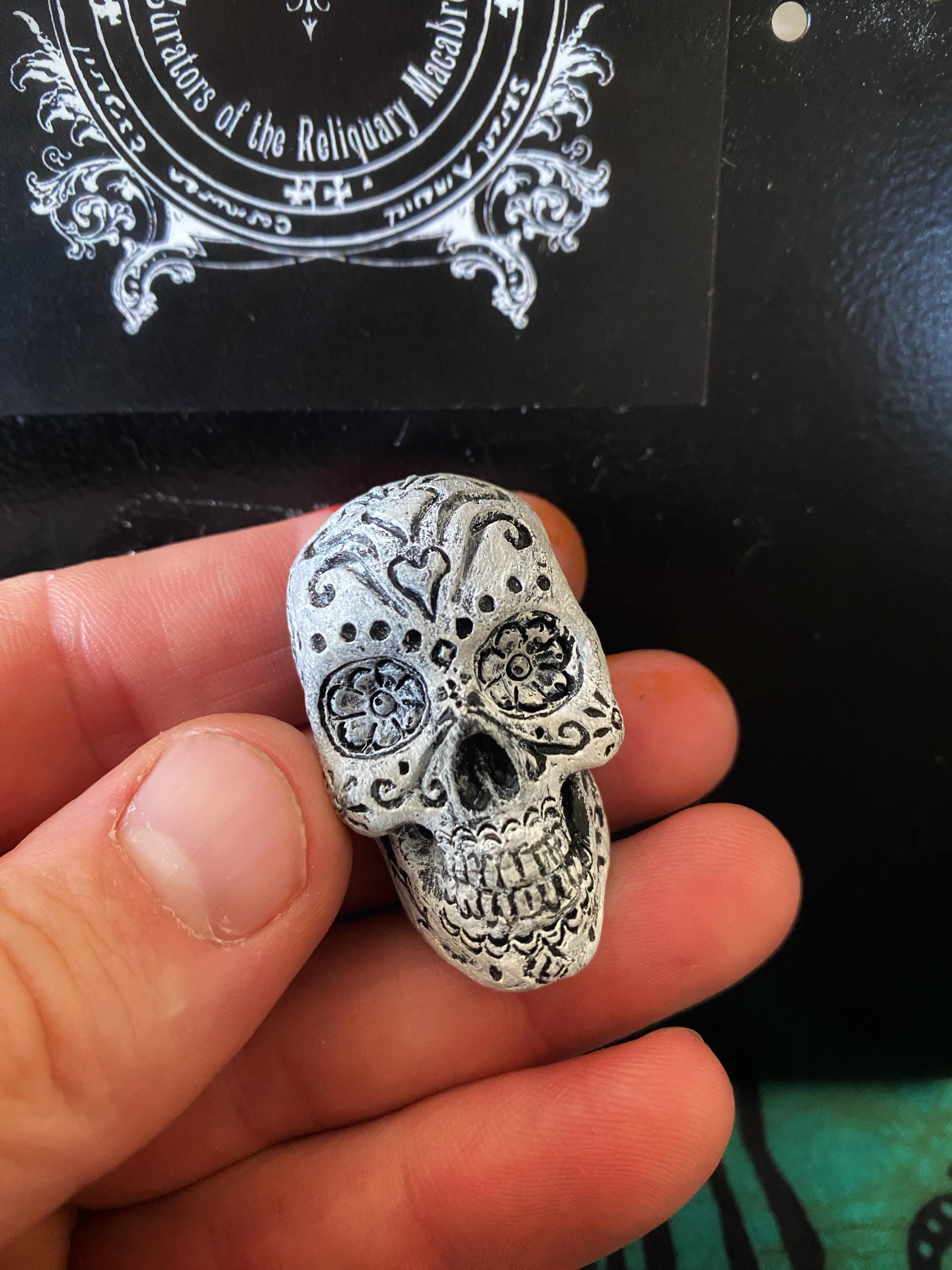 Day of the Dead Skull Magnet, Hand Painted Resin Sculpture | Gothic Fantasy Decor | Dia de los Muertos Magnet for Fantasy and Gothic Decor