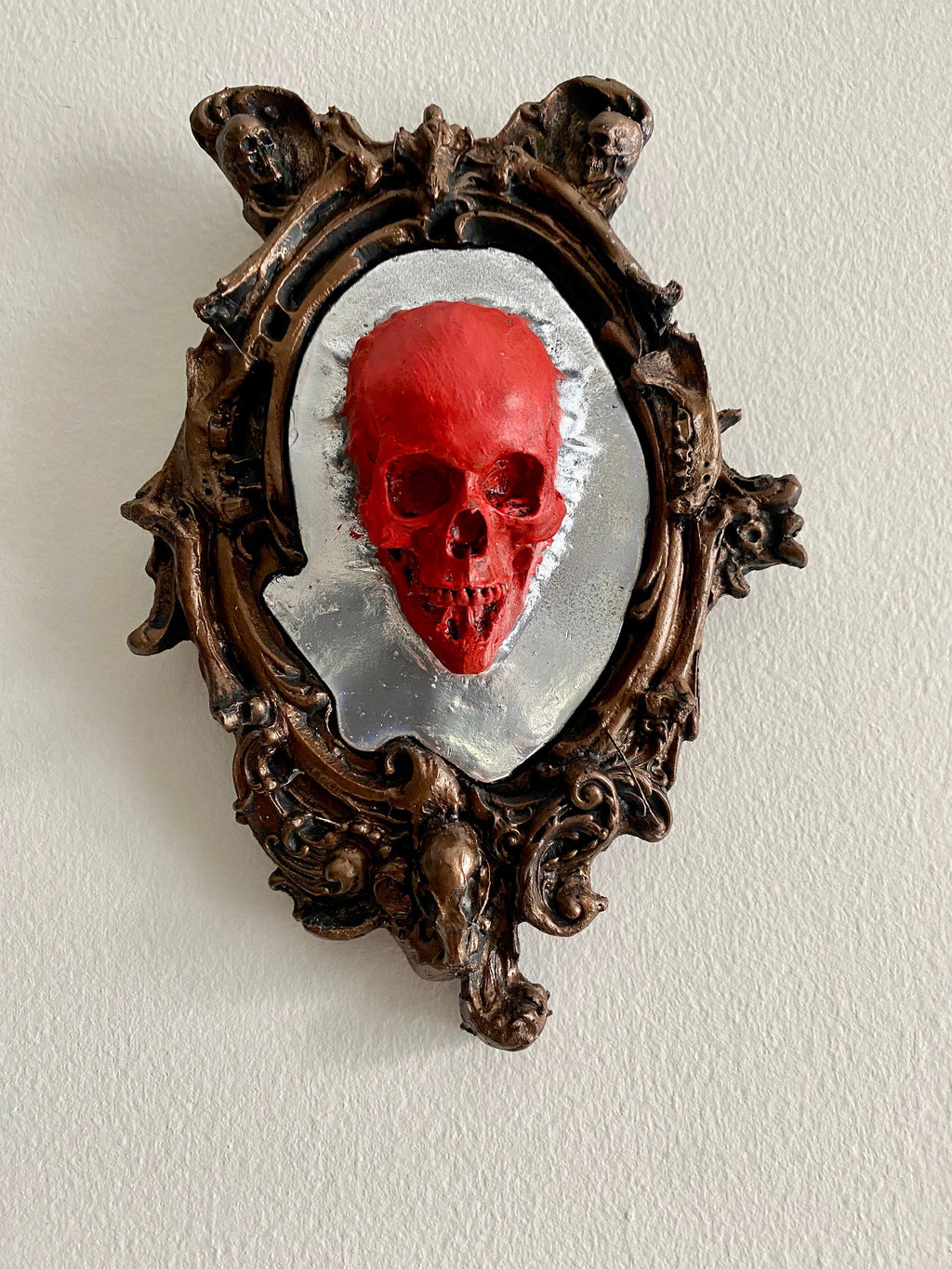 Spectral Skull Wall Plaque, Blood Red, Resin | Victorian Gothic Haunted Wall Art |Ghost Skull in Mirror for Halloween, Spooky Home Decor