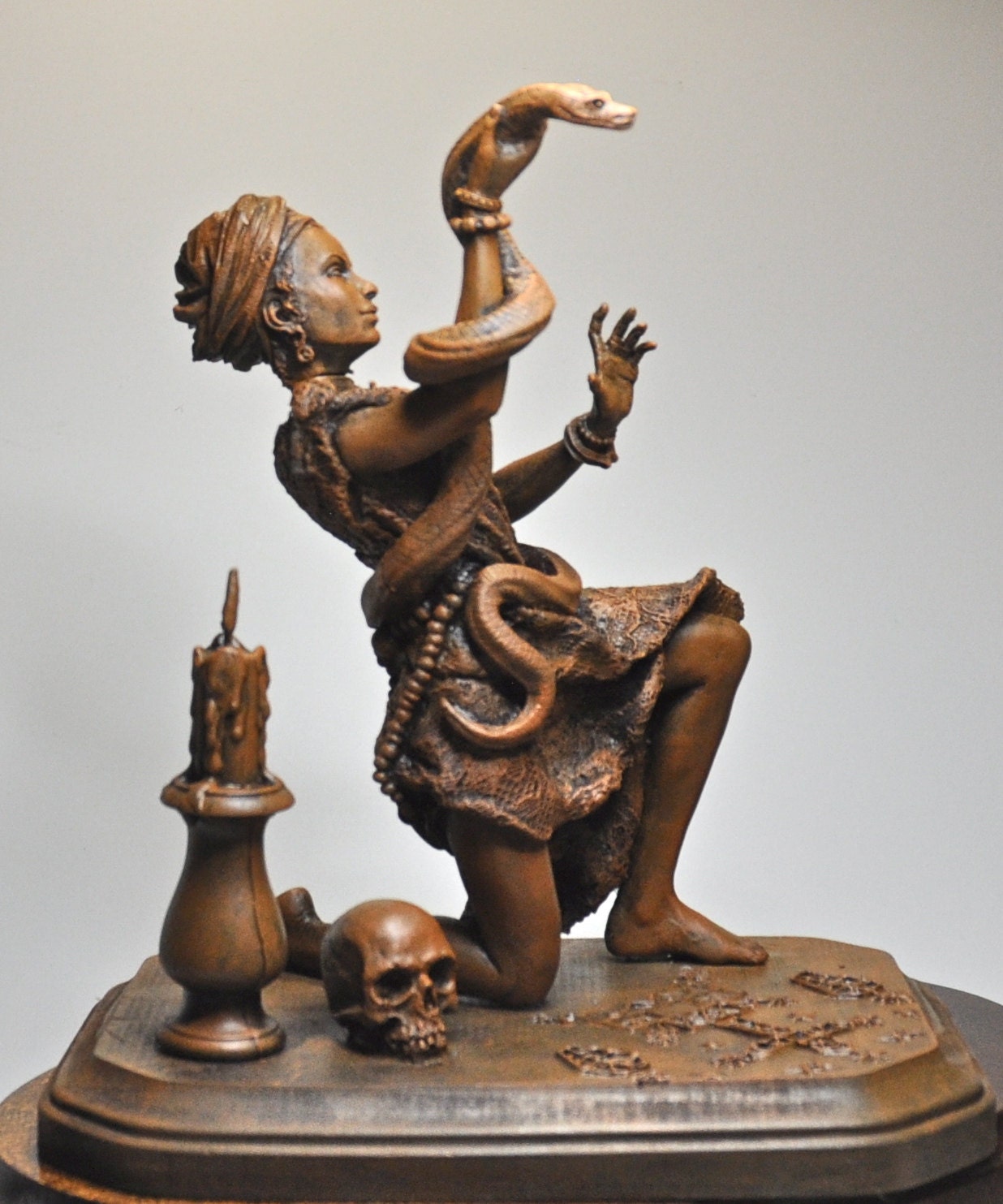Marie Laveau, Voodoo Queen of New Orleans Statue, Hand Painted Resin | Legendary Witch Figurine | Pagan Altar Statue for Occult Decor