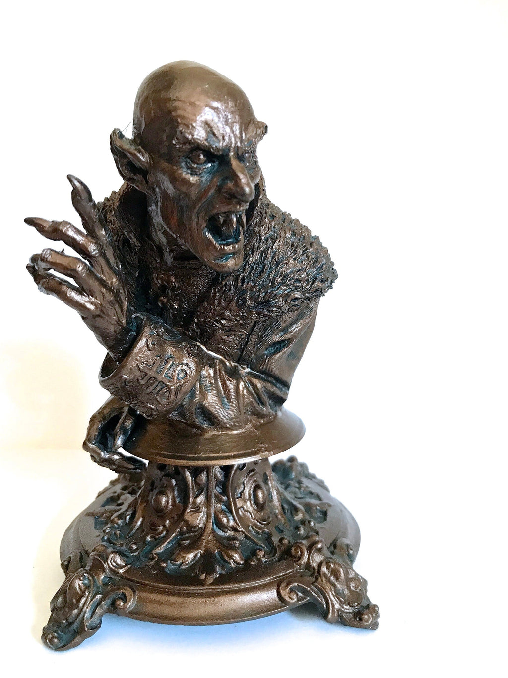 Dracula: Nosferatu Bust,Resin Sculpture | Legendary Vampire Figurine | Victorian Gothic Undead Creature| Dark Art Gift and Spooky Home Decor