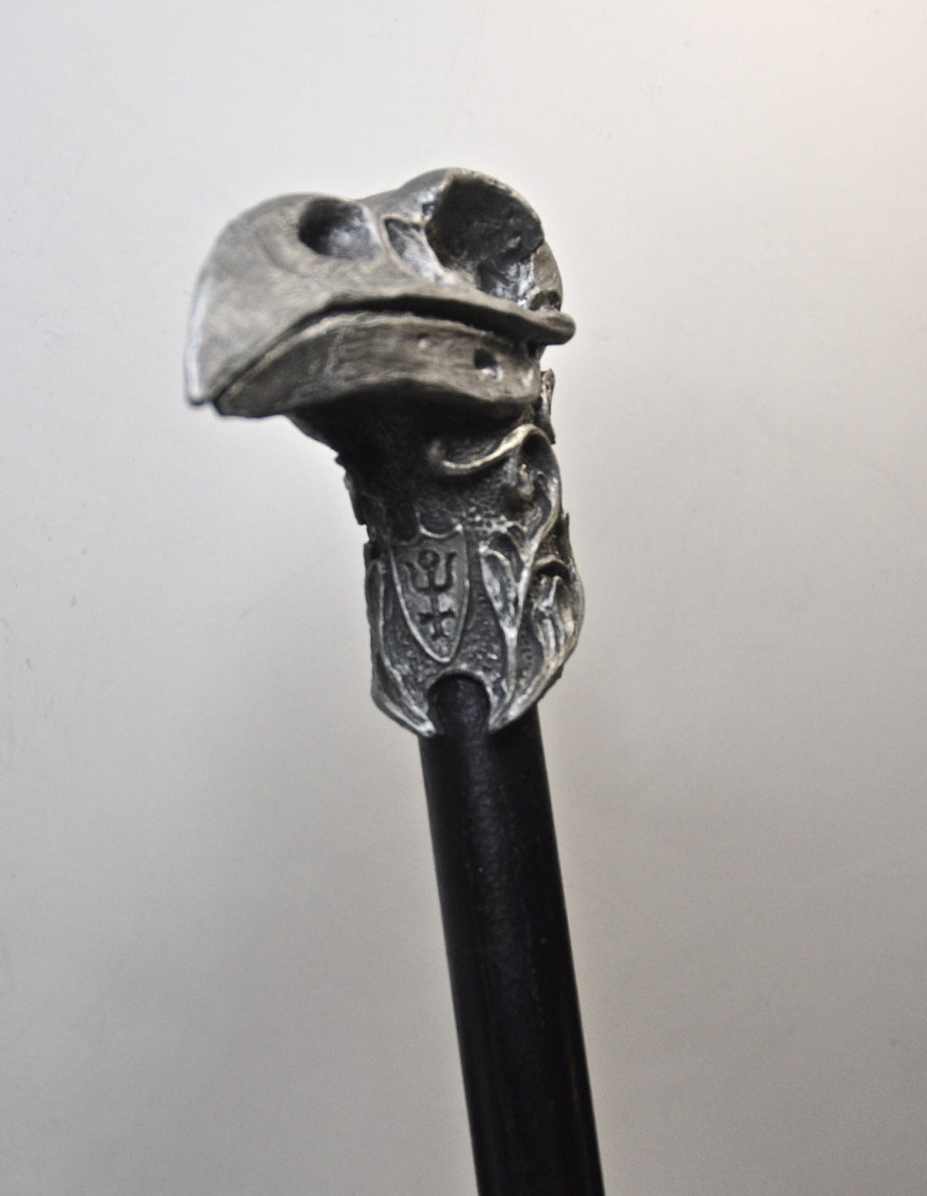 Raven Skull Cane, Hand Sculpted Walking Stick | Dark Victorian Gothic Cane | Fantasy Cosplay | Raven Crow Skull Cane, Gothic Accessory