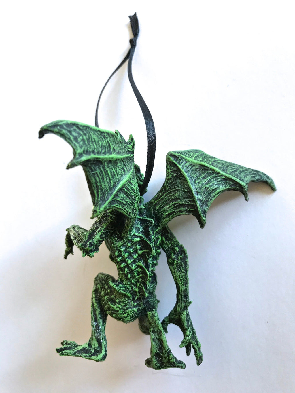 H.P. Lovecraft’s Cthulhu Ornament, Hand Painted Sculpture | Cthulhu Mythos Monster Figurine | Lovecraftian Horror Ornament and Gamer Gift
