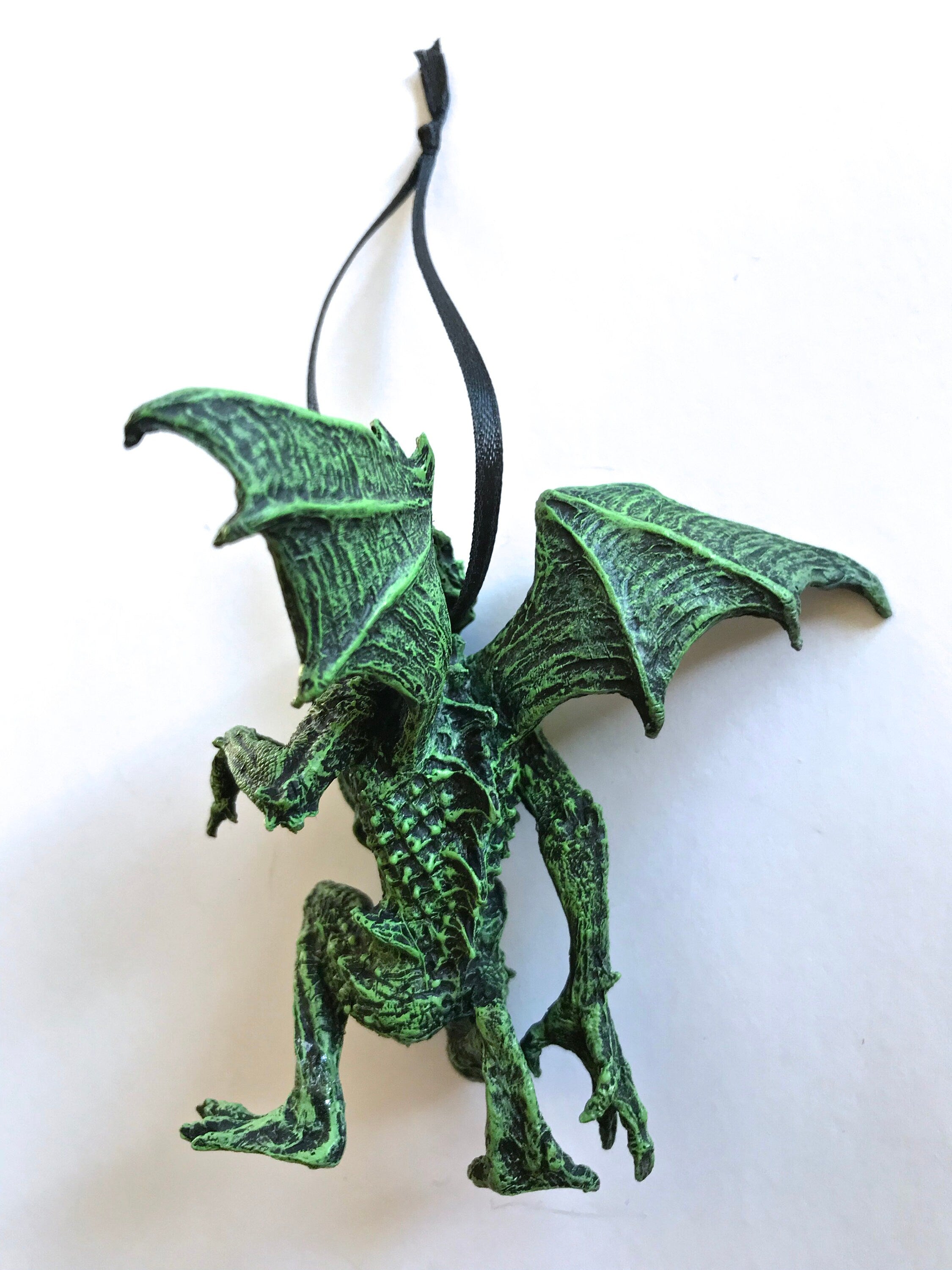 H.P. Lovecraft’s Cthulhu Ornament, Hand Painted Sculpture | Cthulhu Mythos Monster Figurine | Lovecraftian Horror Ornament and Gamer Gift