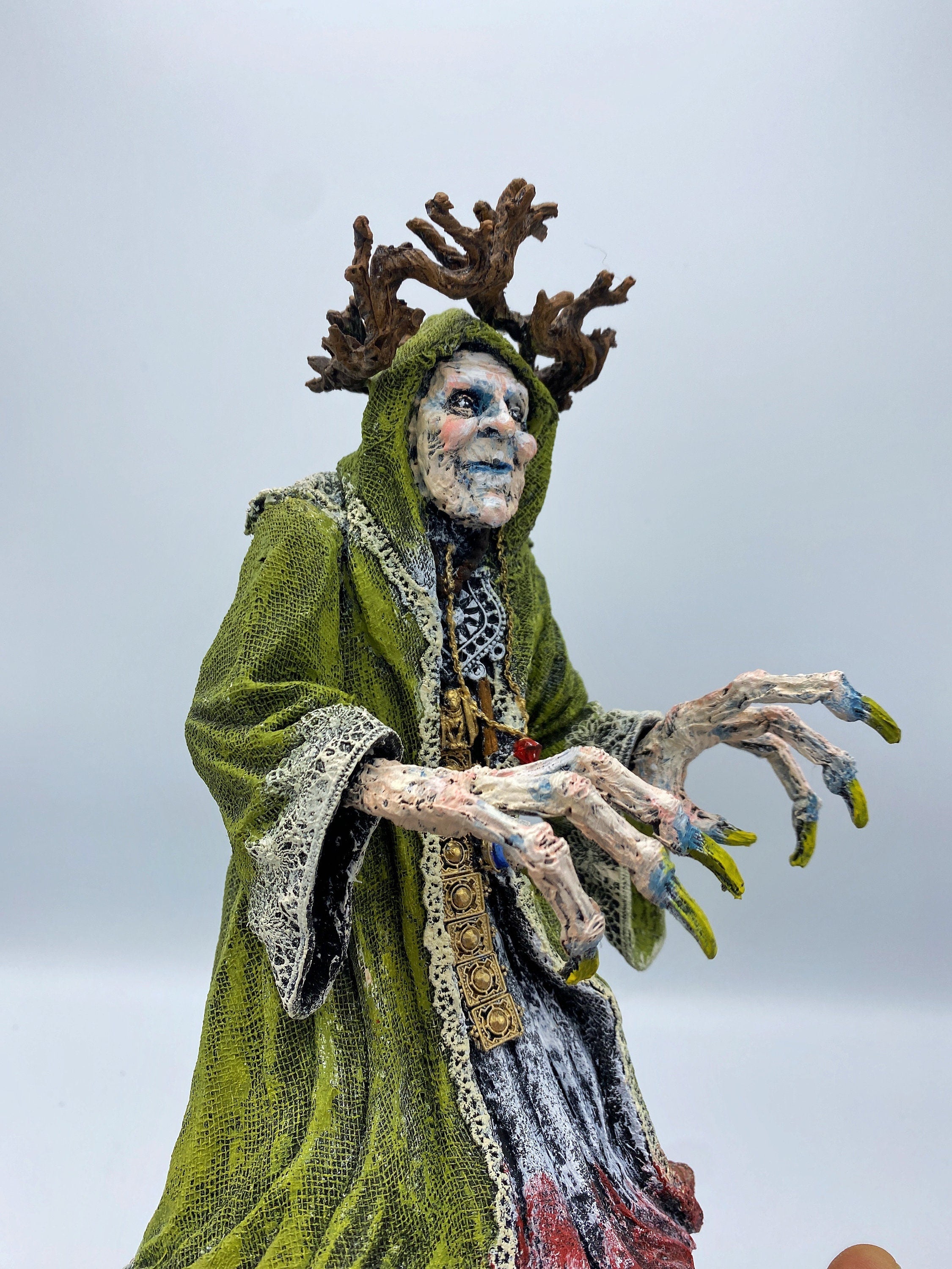 Gryla the Witch Statue, Full Color