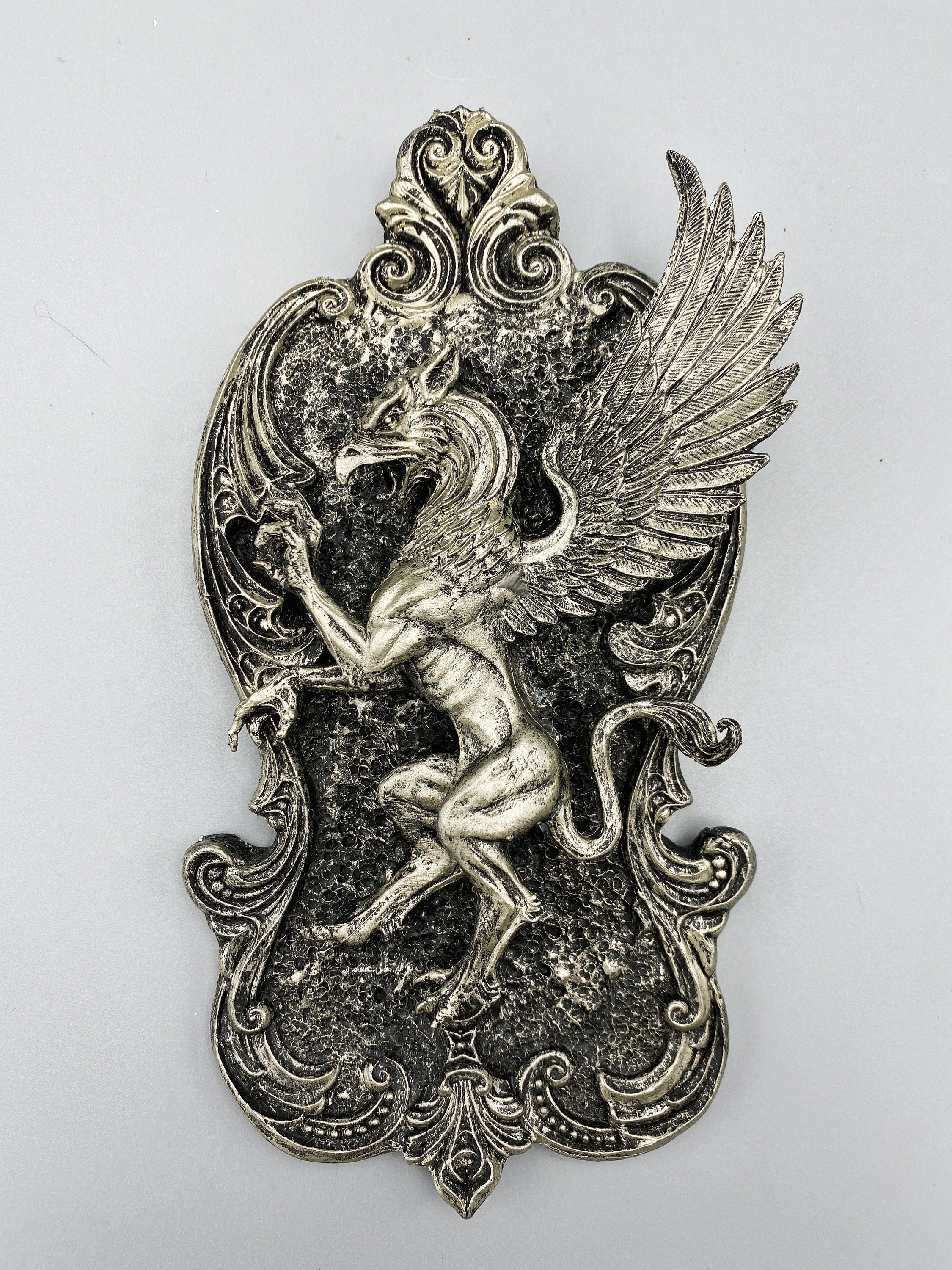 Medieval Griffin Wall Plaque, Hand Painted Resin | Fantasy Creature Wall Art | Classical Gryphon Plaque for Gothic Fantasy Home Decor