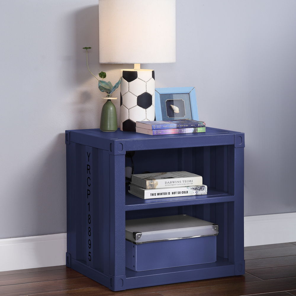 Cargo - Nightstand (USB)