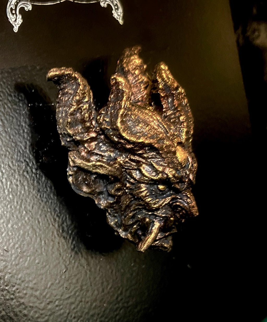 Oni Demon Head Magnet, Hand Painted Resin Sculpture | Mythic Fantasy Decor | Japanese Monster Magnet for Fantasy and Gothic Decor
