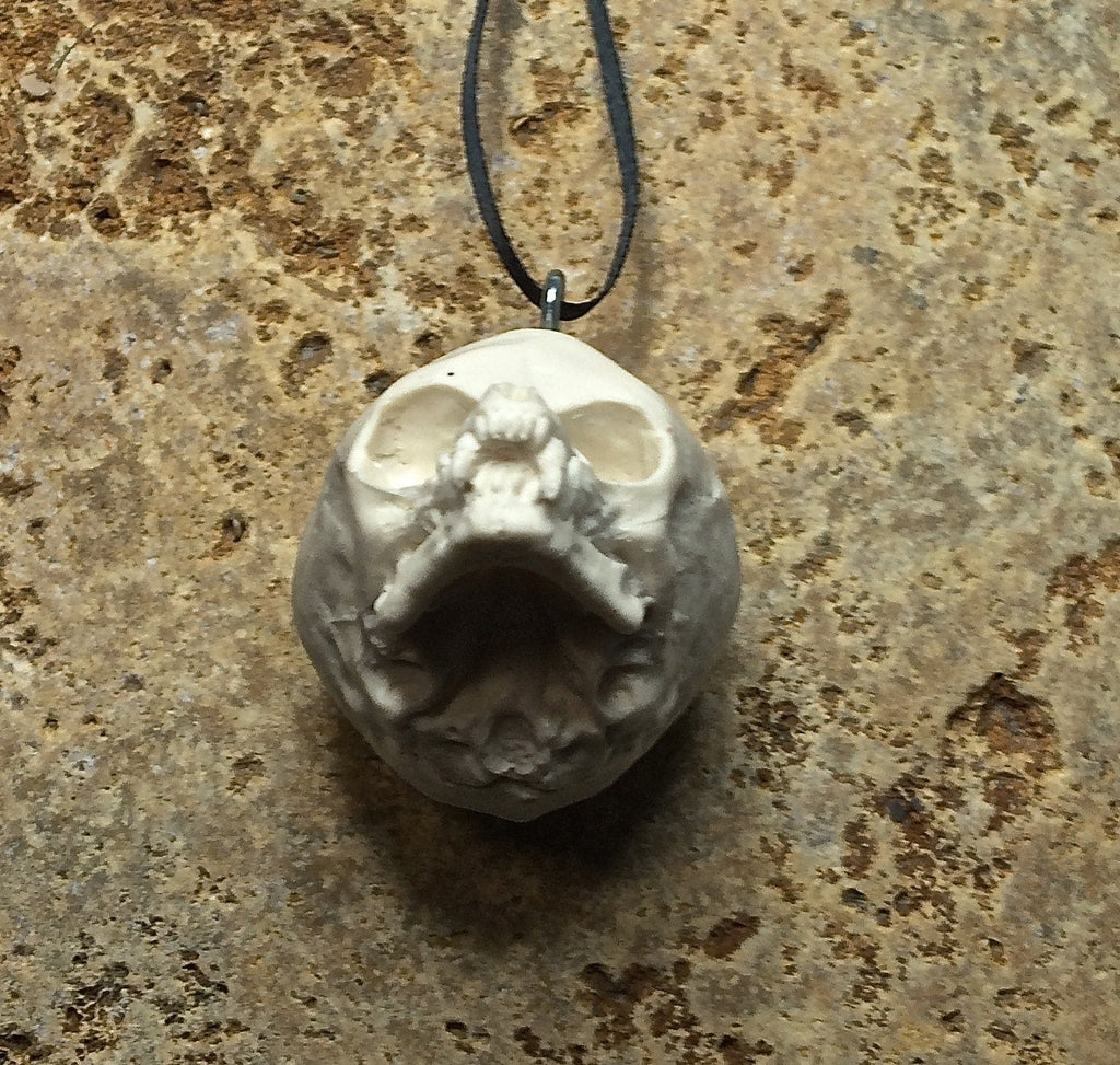 Werewolf Fetal Skull Ornament, Resin Sculpture | Gothic Fantasy Skull Figurine | Werewolf Skull Ornament for Fantasy and Gothic Decor