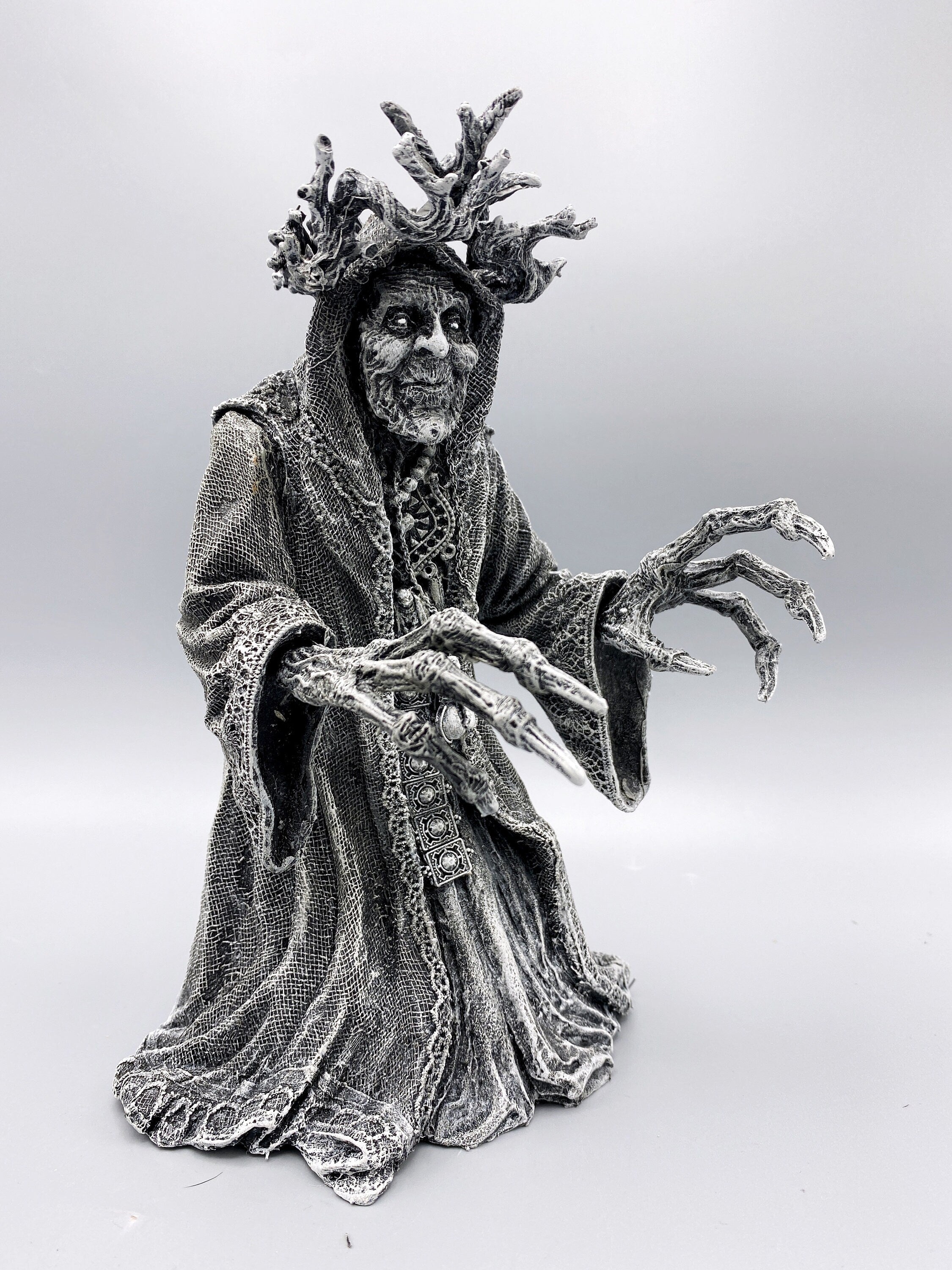Gryla the Witch Statue, Hand Painted Resin Sculpture | Rustic Folklore Crone Figurine | Spooky Home Decor for Halloween Dark Christmas