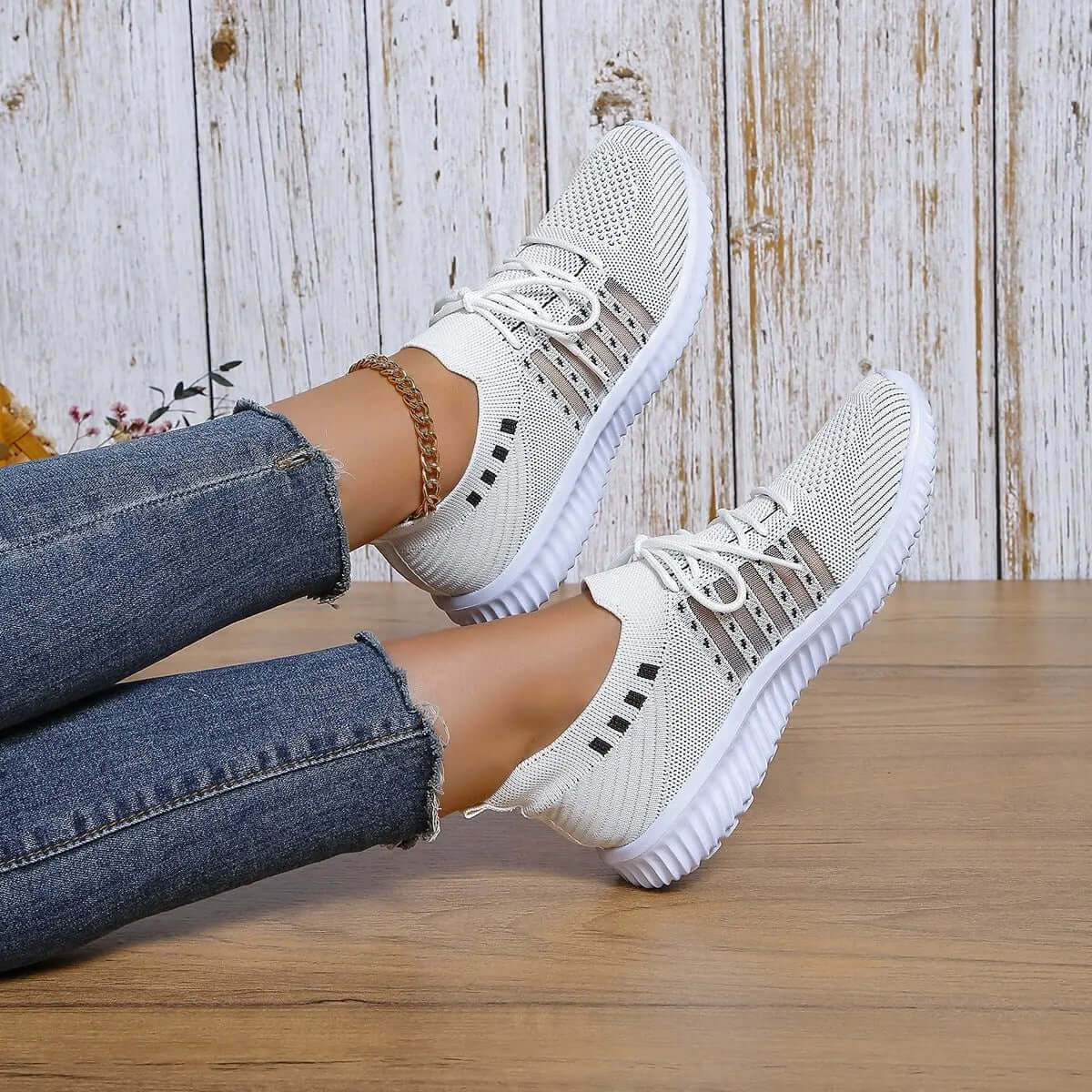 Breathable Lace-up Sneakers for Running & Casual Walking