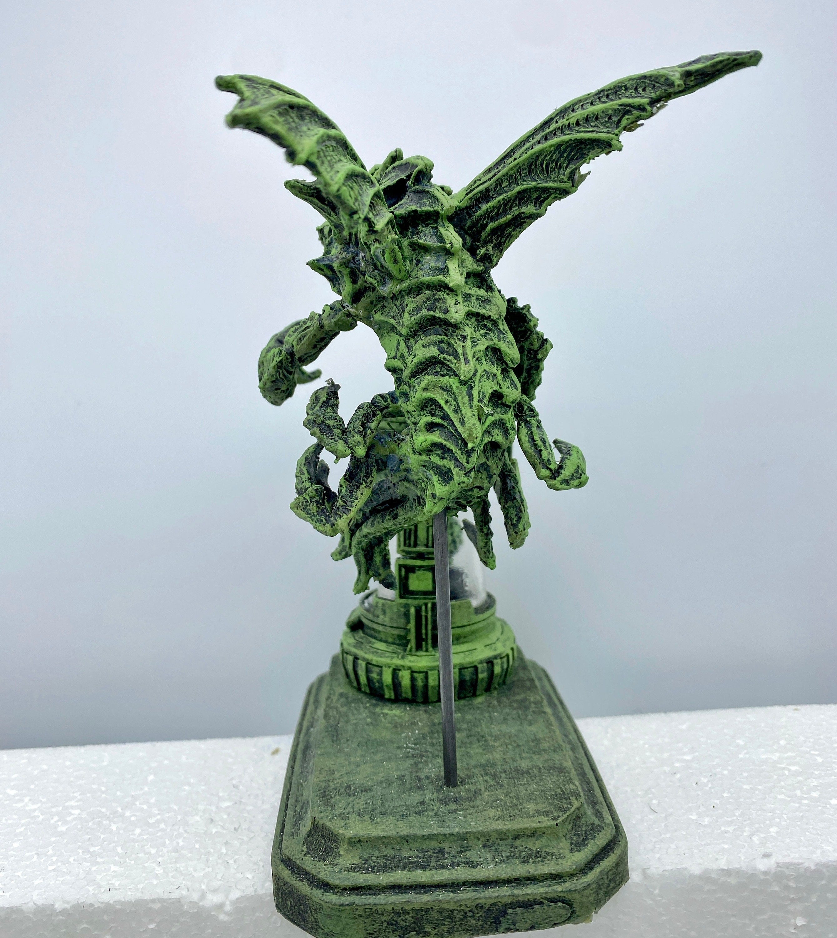 H.P. Lovecraft’s Mi-Go, the Fungi from Yuggoth Statue | Cthulhu Mythos Monster Figurine | Lovecraftian Horror Decor and Gamer Gift
