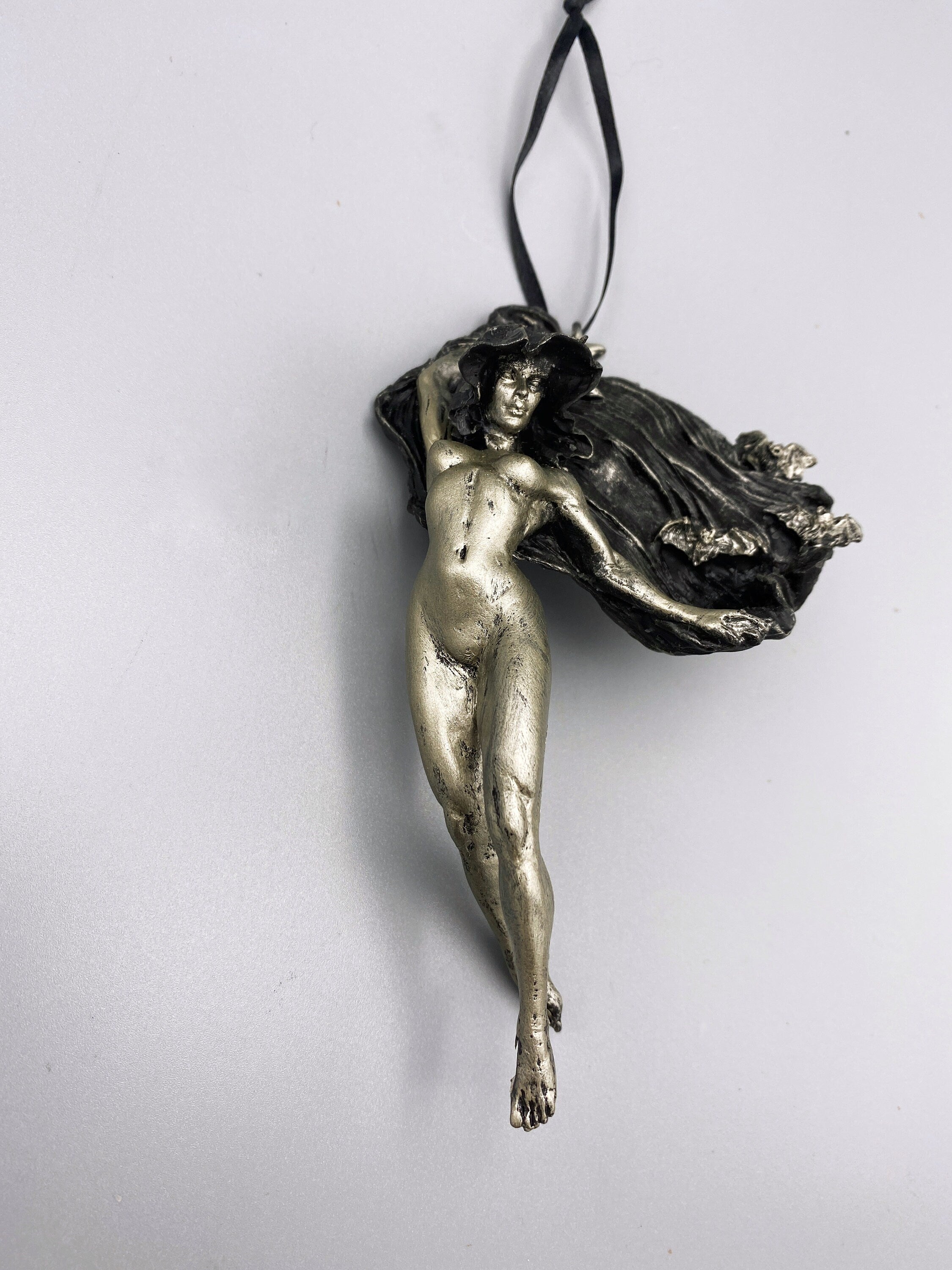 Nyx, the Goddess of the Night Ornament | Mythological Deities Figurine |Myths and Legends Character,Mythic Ornament for Gothic Holiday Decor