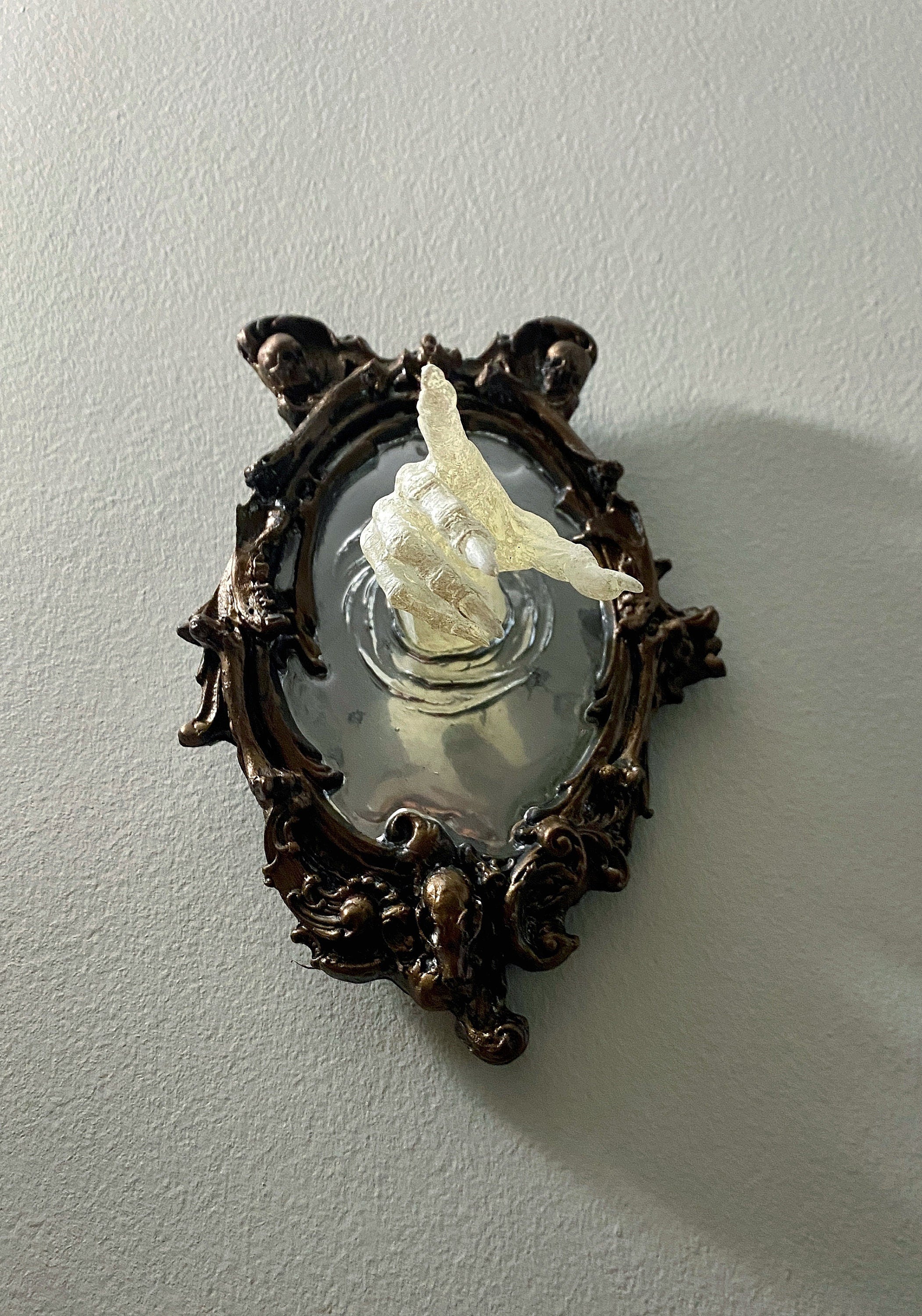 Spectral Hand Wall Plaque, White Version, Resin | Victorian Gothic Haunted Wall Art |Ghost Hand Gift for Halloween, Spooky Home Decor