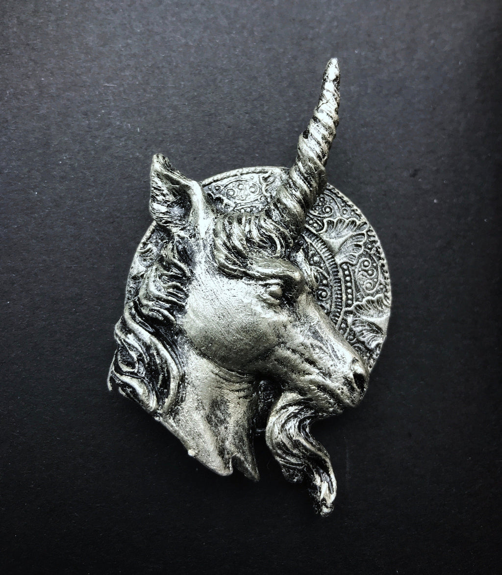 Unicorn Magnet, Hand Painted Resin Sculpture | Mythic Fantasy Decor | Legendary Unicorn Magnet for Fantasy and Gothic Decor