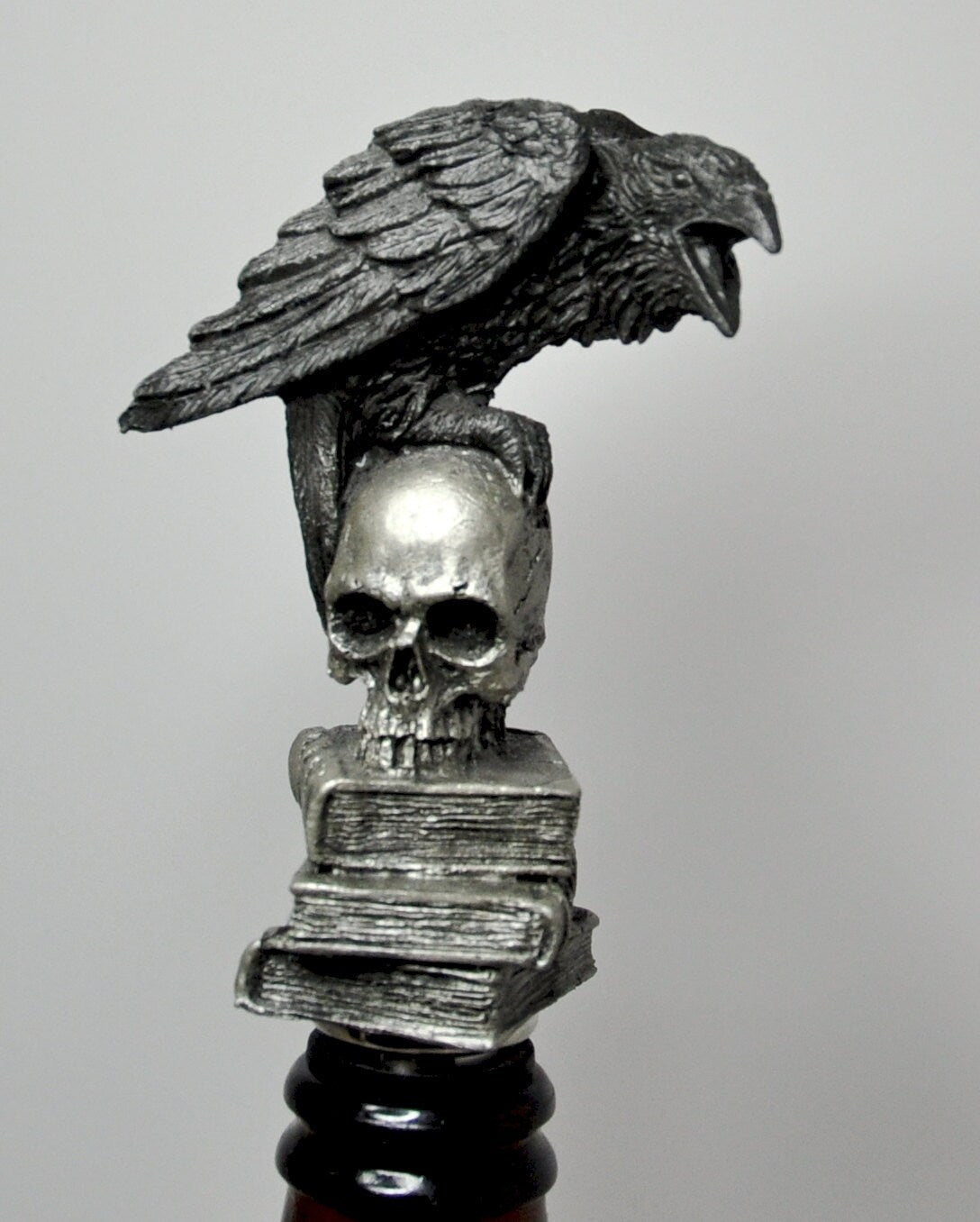 Raven Winestopper, Hand Sculpted Resin, Gothic Art Barware |Poe’s Raven with Skull and Books Bottle Stopper |Gothic Wine Gift and Home Decor